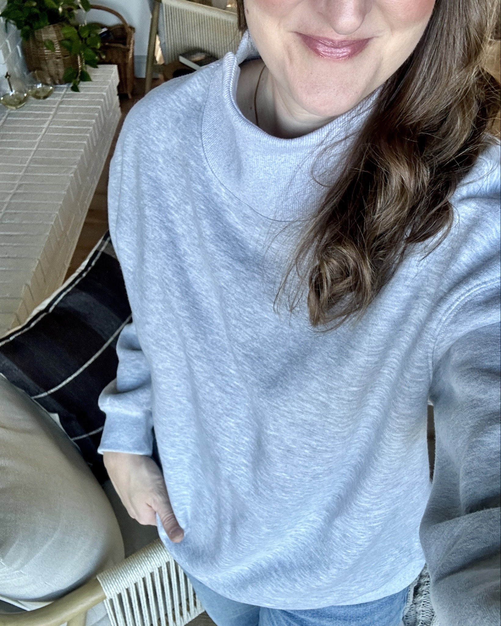 Loving this mock neck sweatshirt! Classes it up! 

#LTKmomlife #LTKFindsUnder50 #LTKOver40