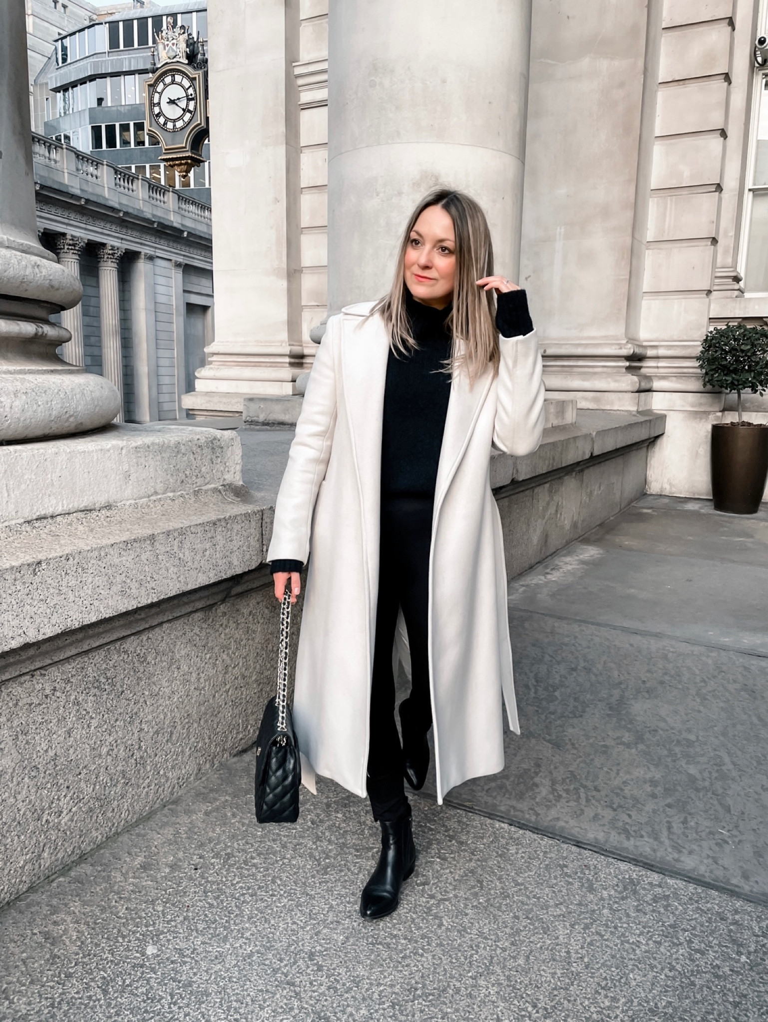 Black and white 🖤🤍

#LTKstyletip #LTKworkwear #LTKeurope