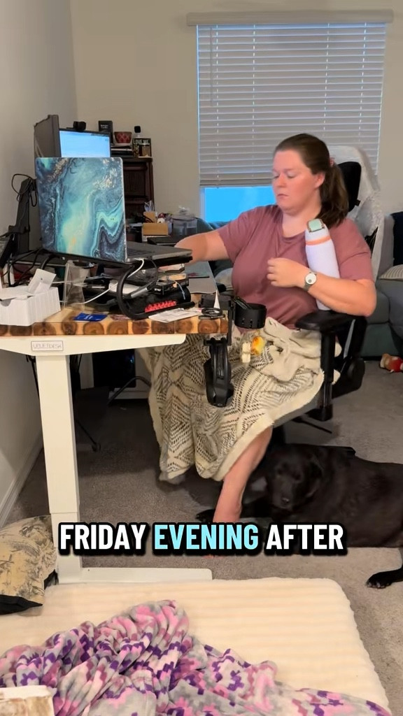 Publix was not very demure, not very mindful of introverts trying to buy groceries in the quiet calm of a Friday night.

#smallcontentcreator #dailyvlog #fridaynight #eveningvlog #friday

#LTKdayinmylife #LTKPlusSize #LTKHome