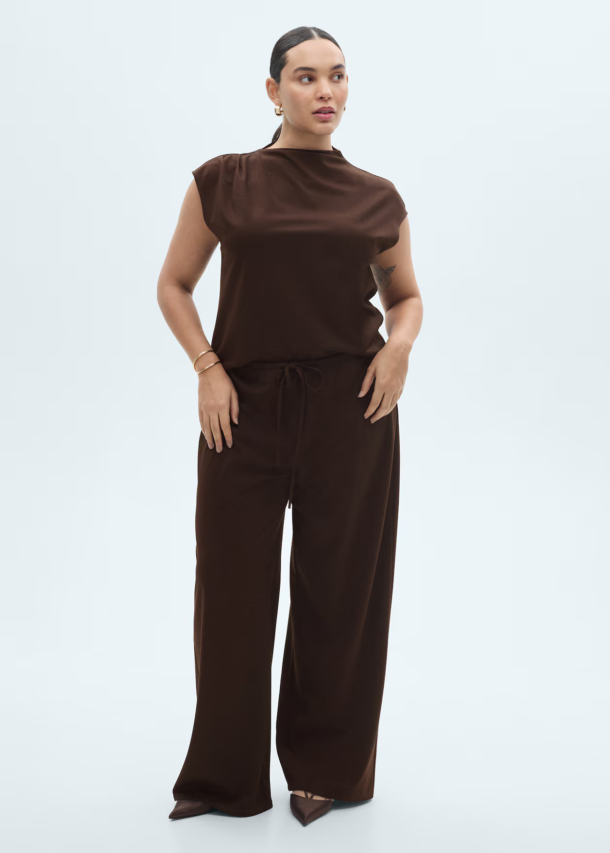 T-shirt with gathered asymmetrical neck - Women | MANGO USA | Mango (US/MX/AU)