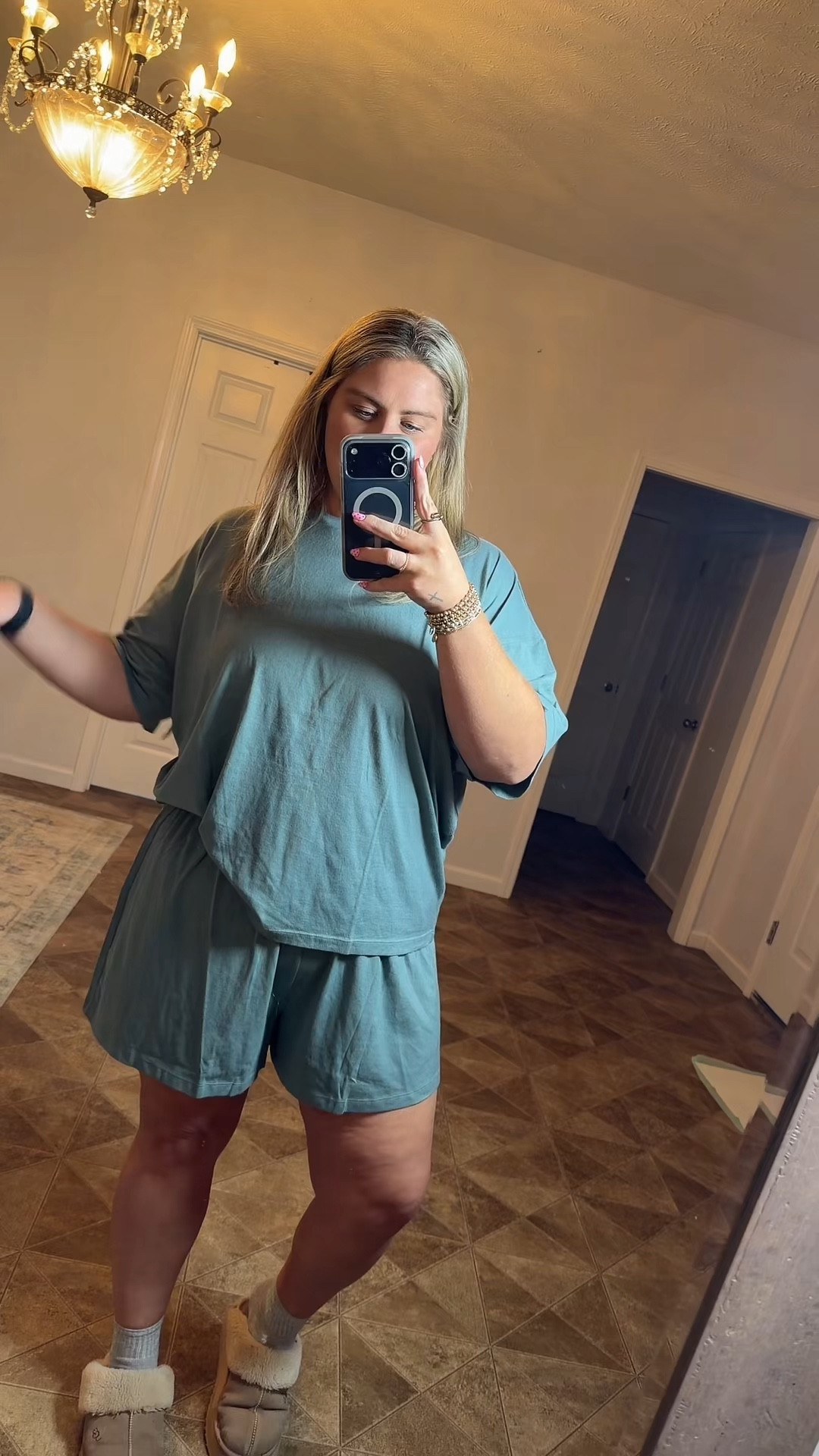 Such a good lounge set 💚
Link on my TikTok “Rachel De-nice"
#hanes #tiktokshop #pajamas 

#LTKdayinmylife #LTKootd #LTKPlusSize