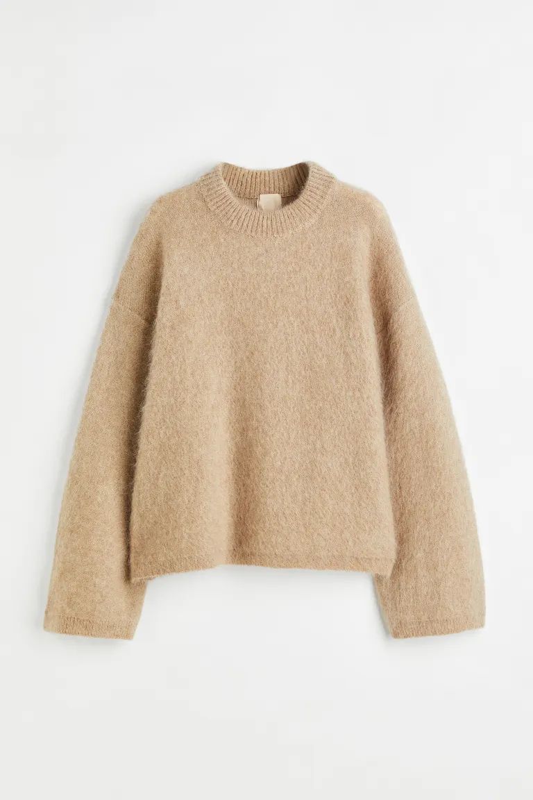 Oversized mohair-blend jumper | H&M (UK, MY, IN, SG, PH, TW, HK)