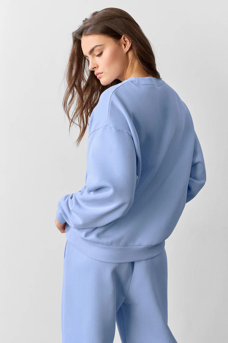 Accolade Crew Neck Pullover | Alo Yoga (US)