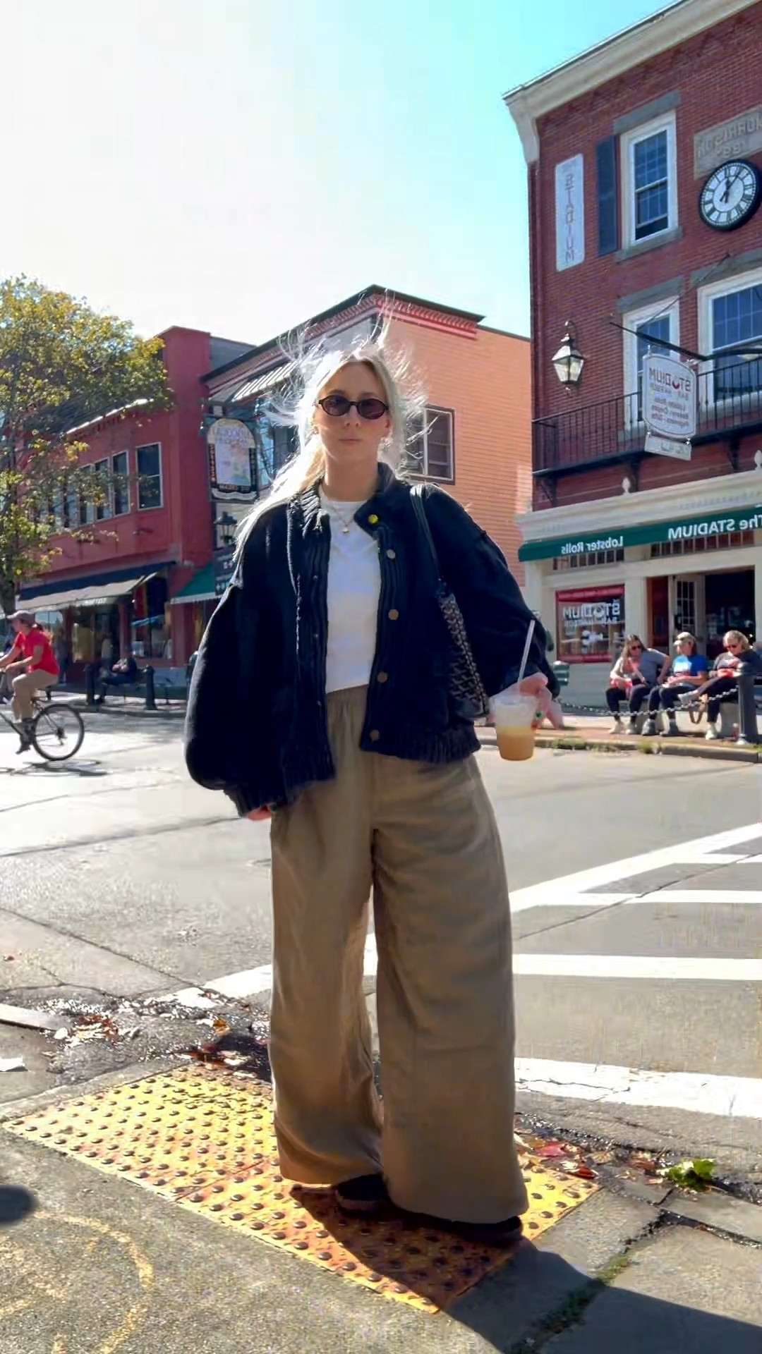 🖤🤍🖤🤍

Tee / L
Pants / L
Sweater / L

Free people, when you wear fp, my fp fit, cardigan, casual outfit, outfit inspo, pinterest style, outfit of the day, ootd, free people style 

#LTKTravel #LTKSeasonal #LTKStyleTip