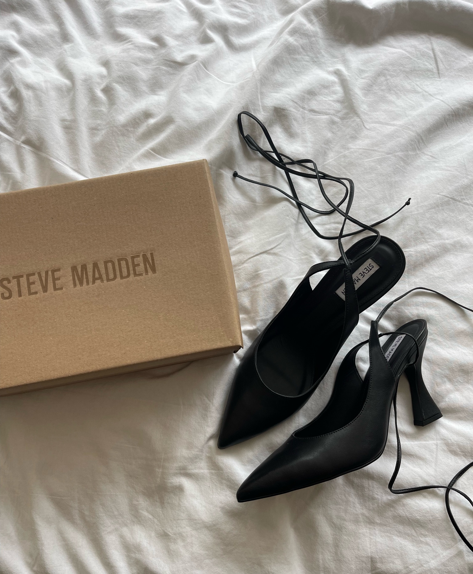 absolutely OBSESSED with this heels.. the perfect black heel for the office and going out🖤

#LTKbeauty #LTKshoecrush #LTKstyletip