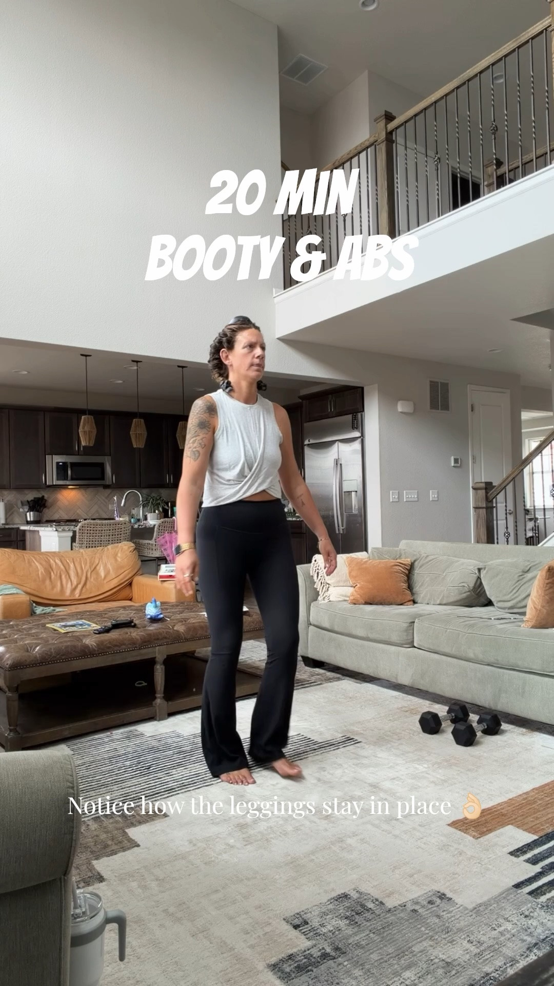 Large long (34” leggings) suck you in, lift the booty and stay in place!! Also come in 37” inseam 🙌🏻 tank is old, saved similar

#LTKmorningroutine #LTKActive #LTKTall