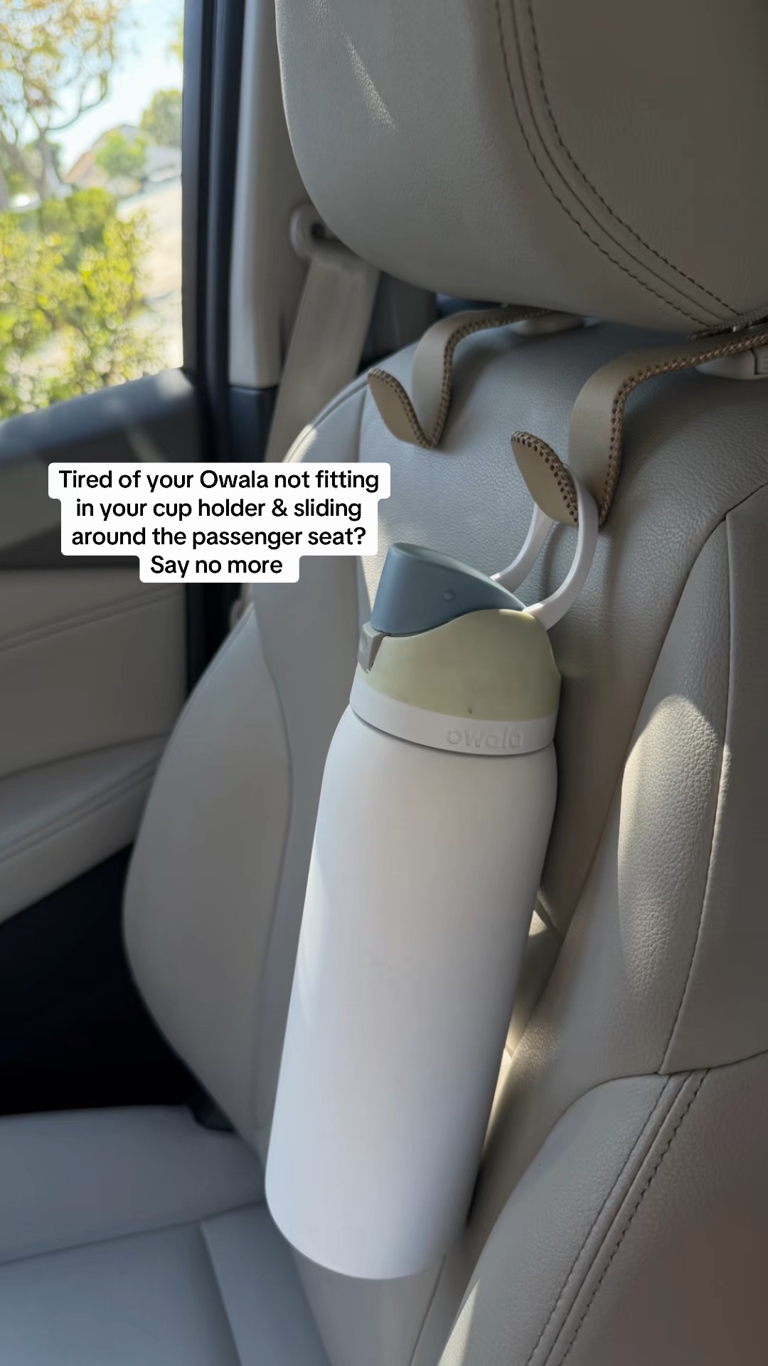 The $10 Amazon find I didn’t know I needed. 
#amazonfinds #carhacks #carorganization #owala #momlife #caraccessories

#LTKmomlife