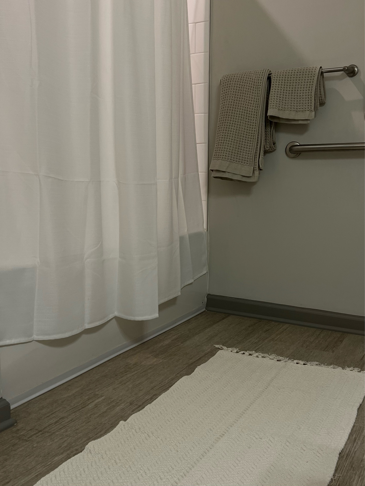 neutral bathroom finds from Amazon! 🫧

#LTKhome #LTKfindsunder50