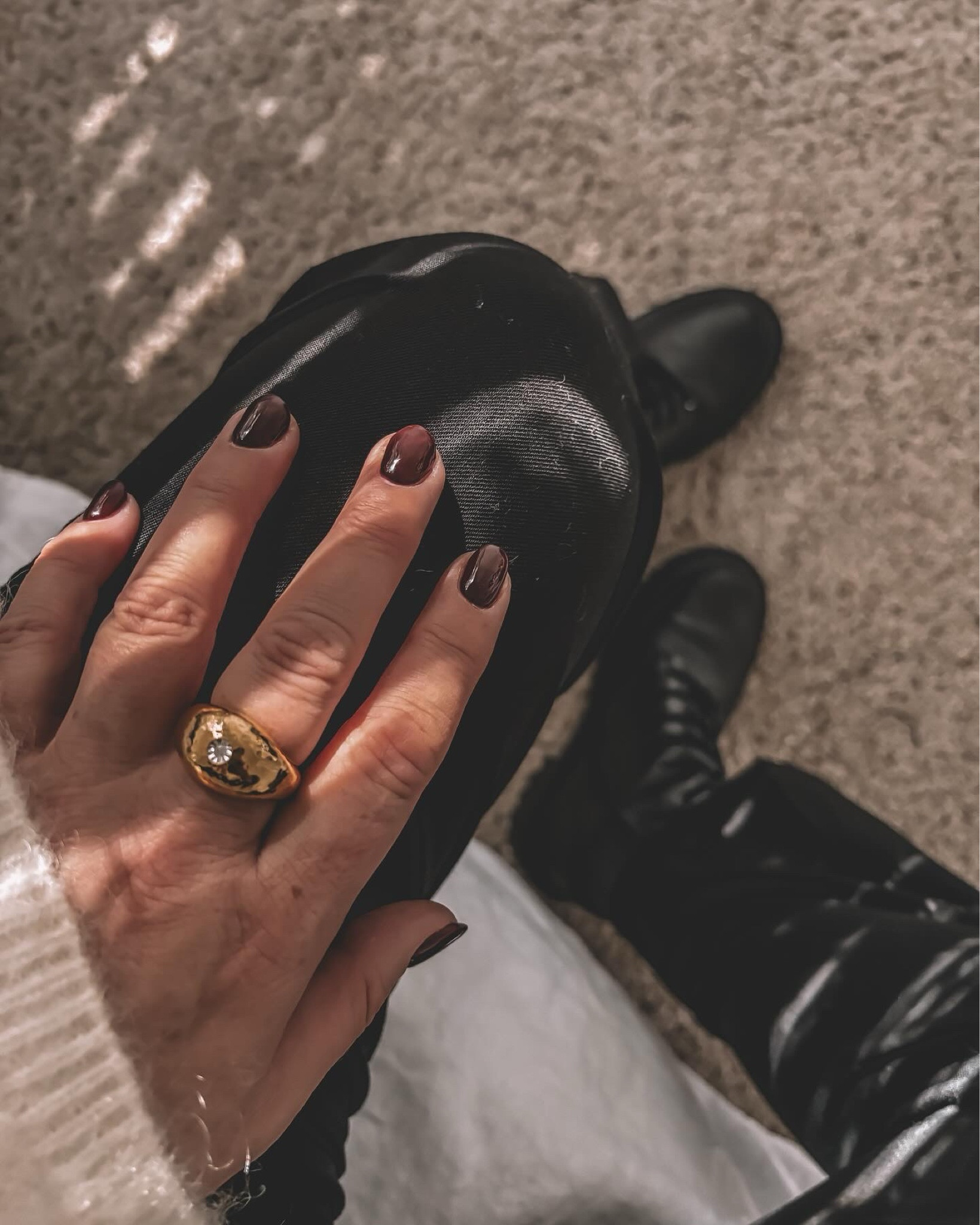 Diamonds are a girls best friend. Especially when they come in a unique setting and gold vermeil. 
Monica Vinader. Done ring. Gold ring. Diamond ring. Fashion jewelry.



#LTKparties #LTKGiftGuide