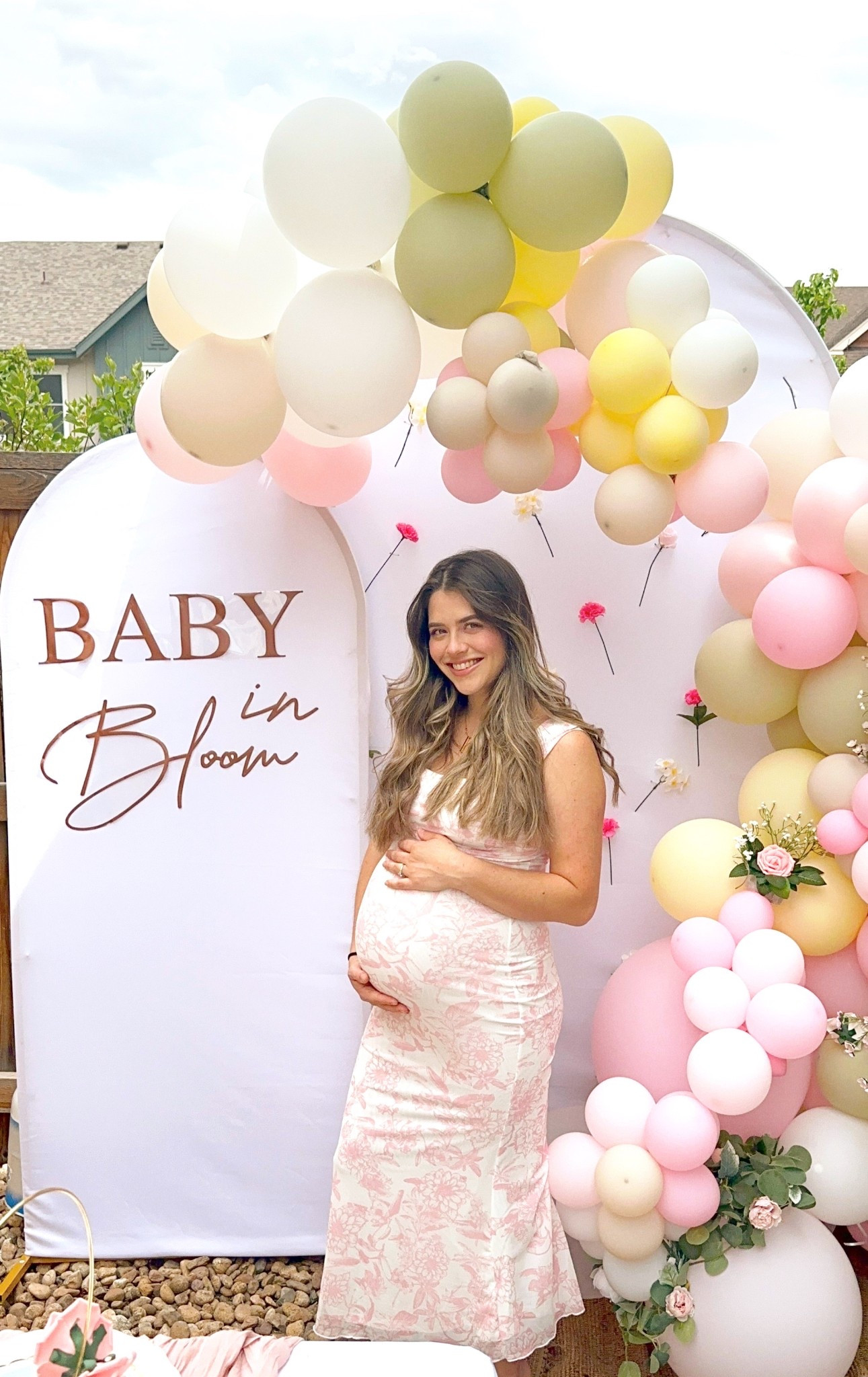 In love with this dress! 
Perfect for a baby shower and it comes in different colors ✨🎀

#babyshower
#outfit 
#babysprinkle


#LTKBump #LTKFindsUnder50 #LTKBaby