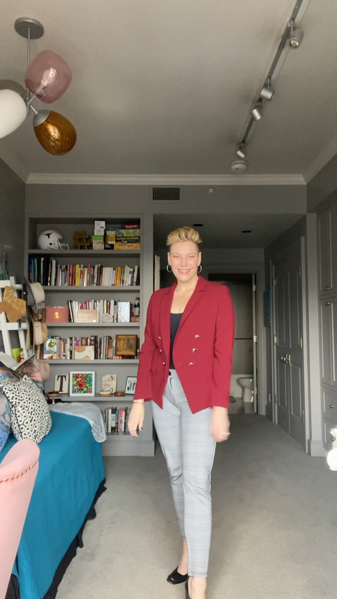 Plaids just says fall - shop this easy workwear with one of my fav bodysuits 

#LTKfindsunder50 #LTKmidsize #LTKworkwear