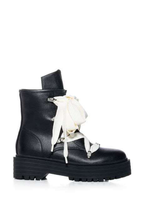 AZALEA WANG POLLUX COMBAT BOOTIE IN BLACK | AKIRA