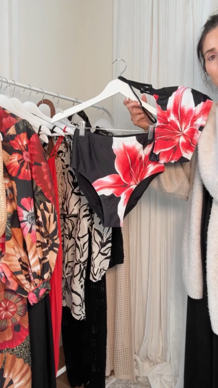 Save this… for your next vacation 🙌🏼☀️ I’m just shy of 5-7” for reference and will add sizing to these pieces below
Two piece swim: small 

#LTKootd #LTKTravel #LTKSwim