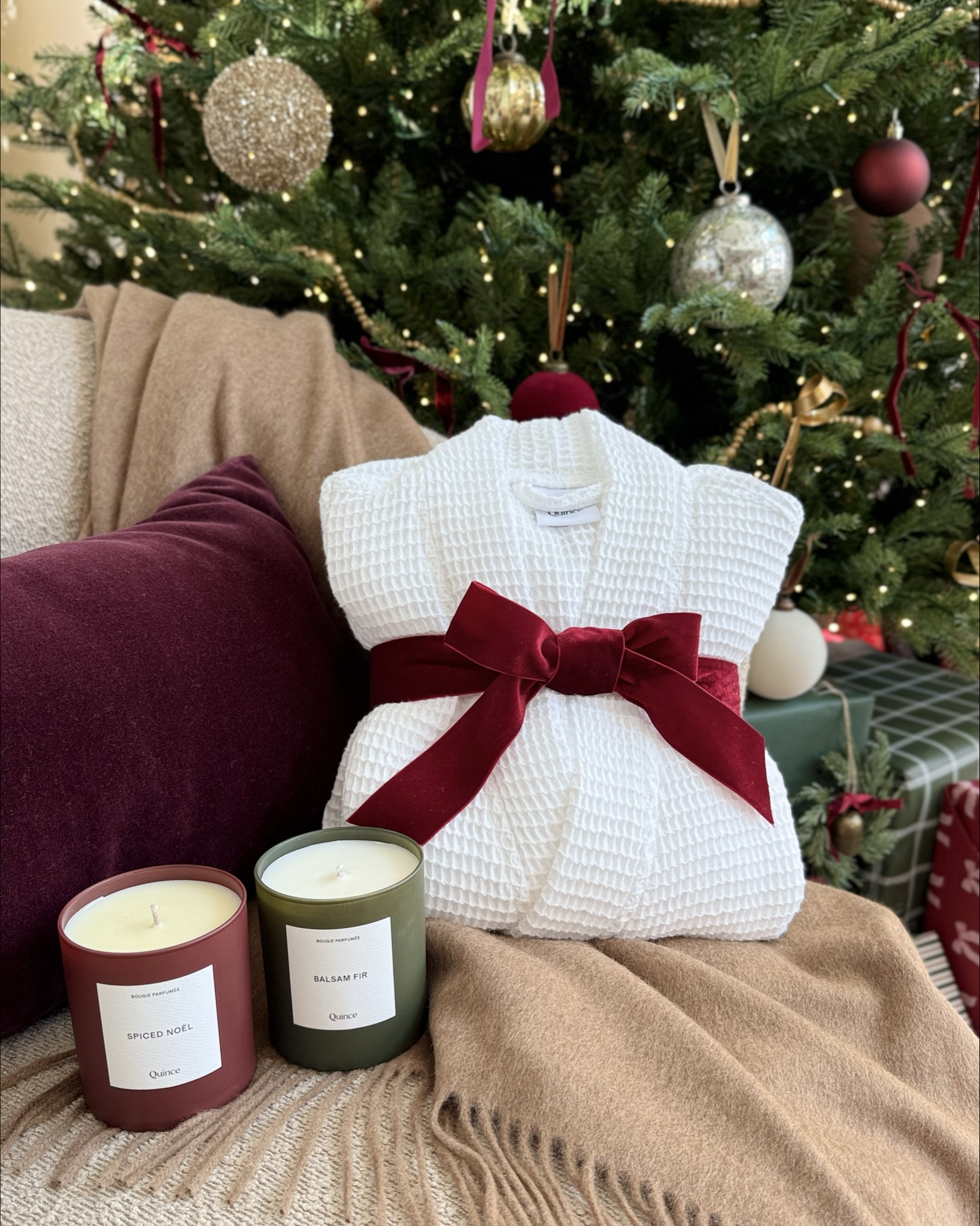 🎁Cozy & Elevated Gifts from @onequince #QuincePartner 

cashmere throw, organic turkish waffle robe, velvet pillow, balsam fir candle

#LTKGiftGuide #LTKHoliday #LTKselfcare