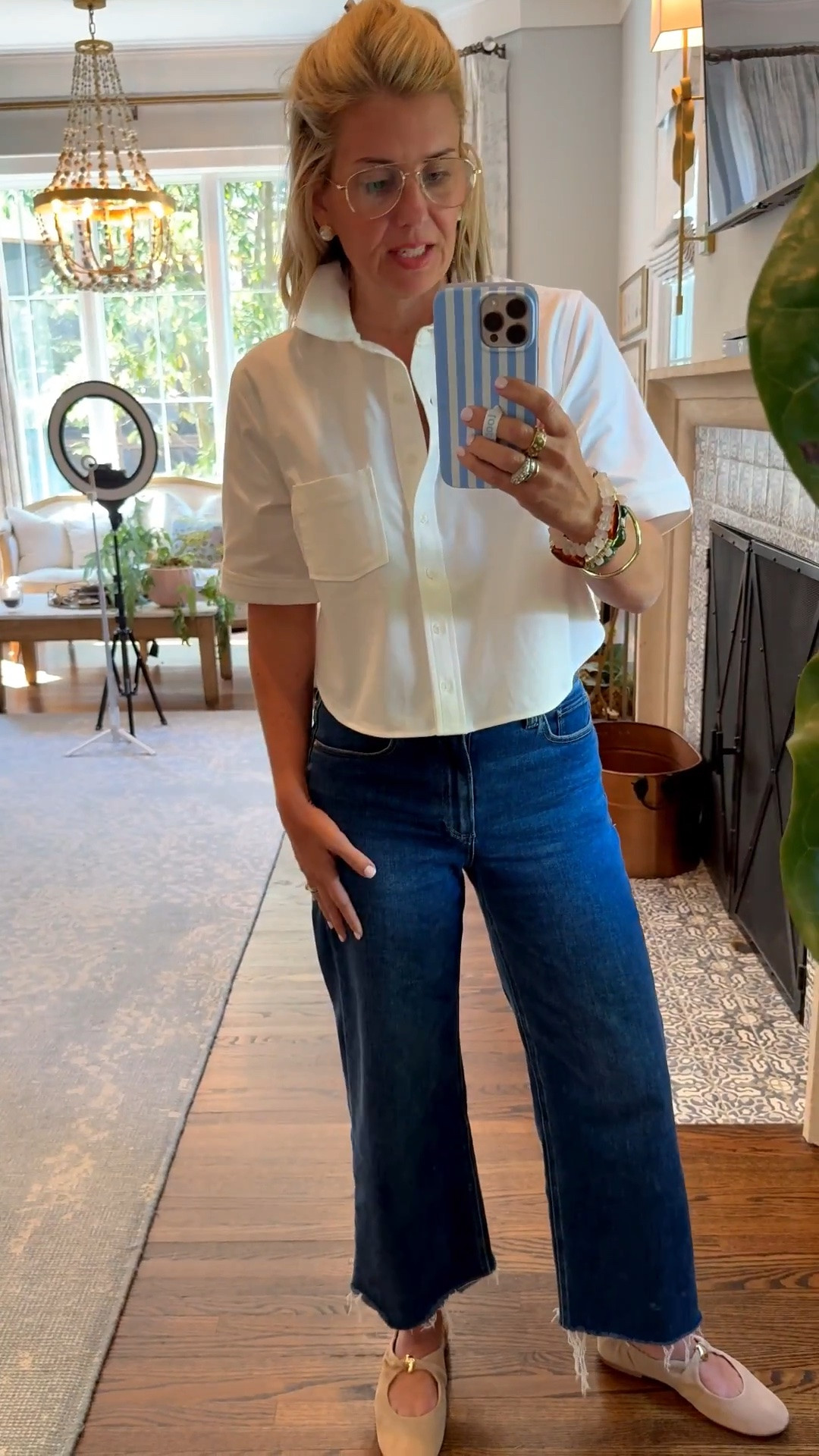 Size small top
26 p jeans
7.5 shoes (sized 1/2 down) 

CODES:
*Allie + Bess - Catherine20 
*Loopy - mixandmatchmadness 

#LTKdayinmylife #LTKootd #LTKSaleAlert

#LTKgrwm