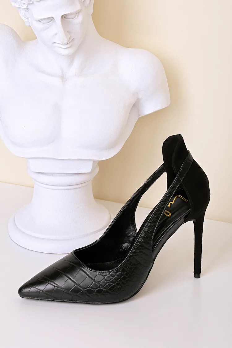 Vanna Black Crocodile Pointed-Toe Pumps | Lulus (US)