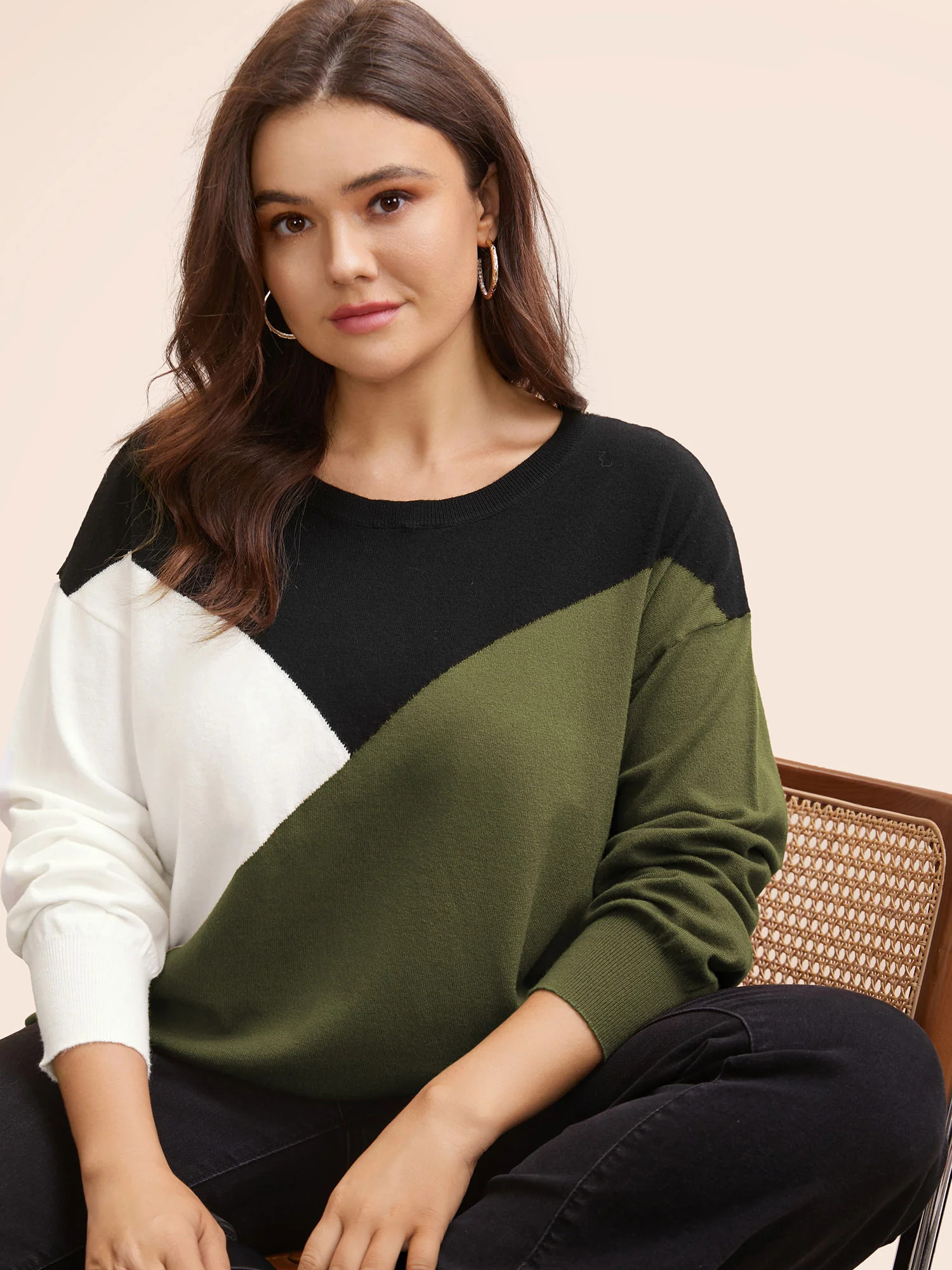 Supersoft Essentials Colorblock Contrast Pullover | Bloomchic