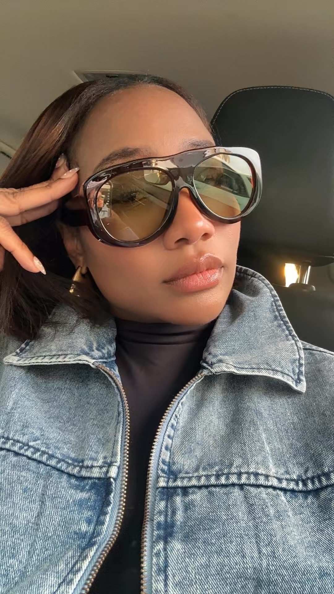 These sunglasses? Yeah… they change your attitude instantly.

#SpringStyle
#SunglassesStyle
#SpringFashion2026
#OOTDInspo
#EffortlessStyle
#WomensFashionOver30
#StyleInspoDaily
#TrendyAccessories
#ChicEveryday
#ConfidenceLooksGood
#FashionReels
#StyleTok
#EverydayLuxury
#GlowUpStyle
#MinimalChic


#LTKgrwm #LTKOver40 #LTKootd