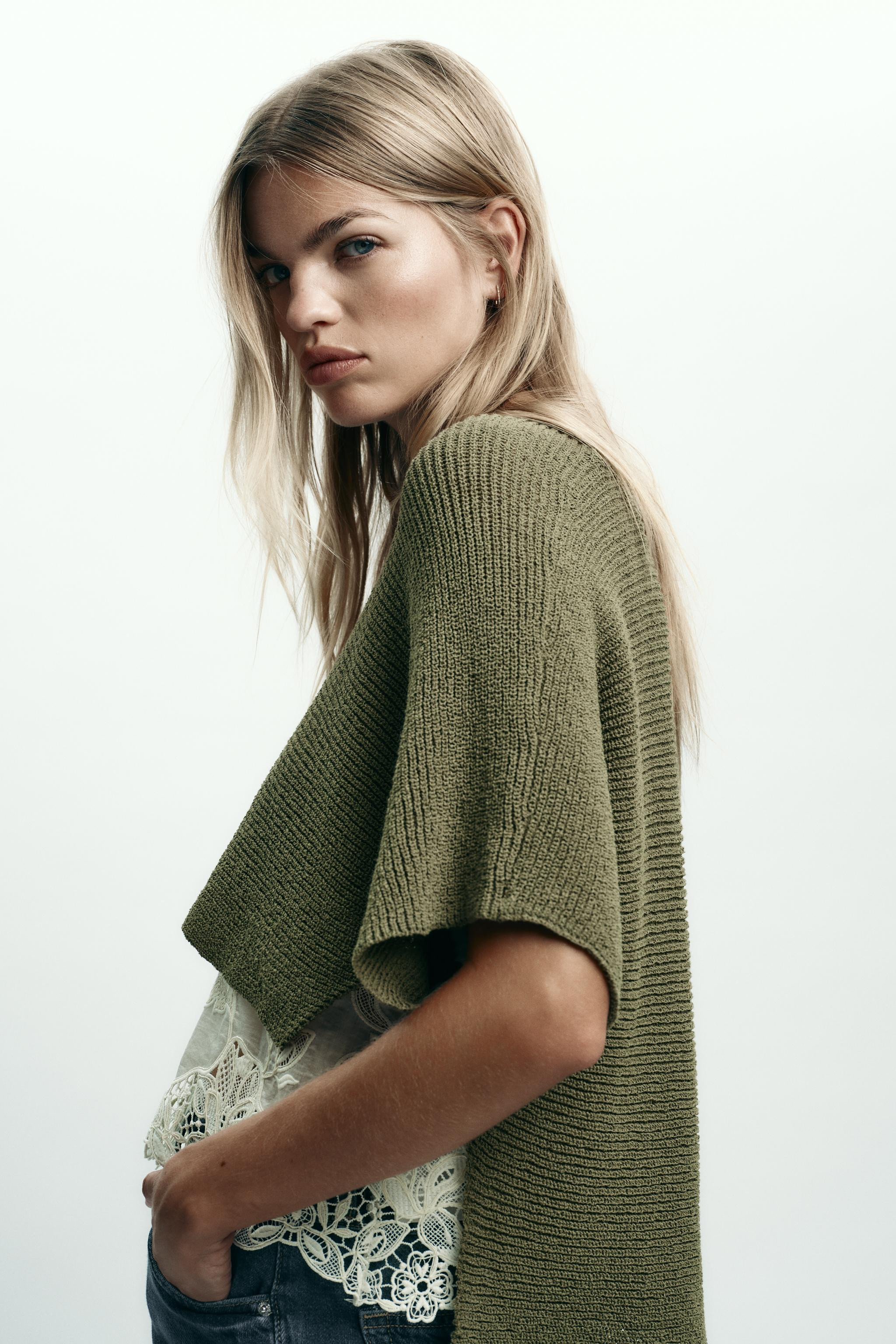 COMBINATION KNIT SWEATER | Zara US
