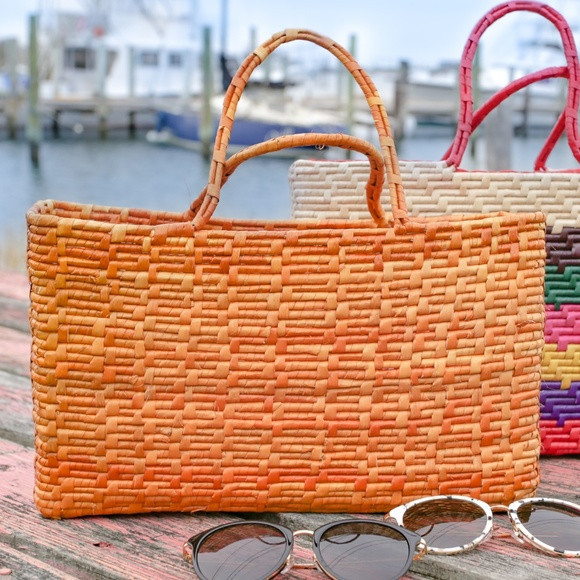 Straw Tote/Beach Bag/Basket with top handle | Poshmark