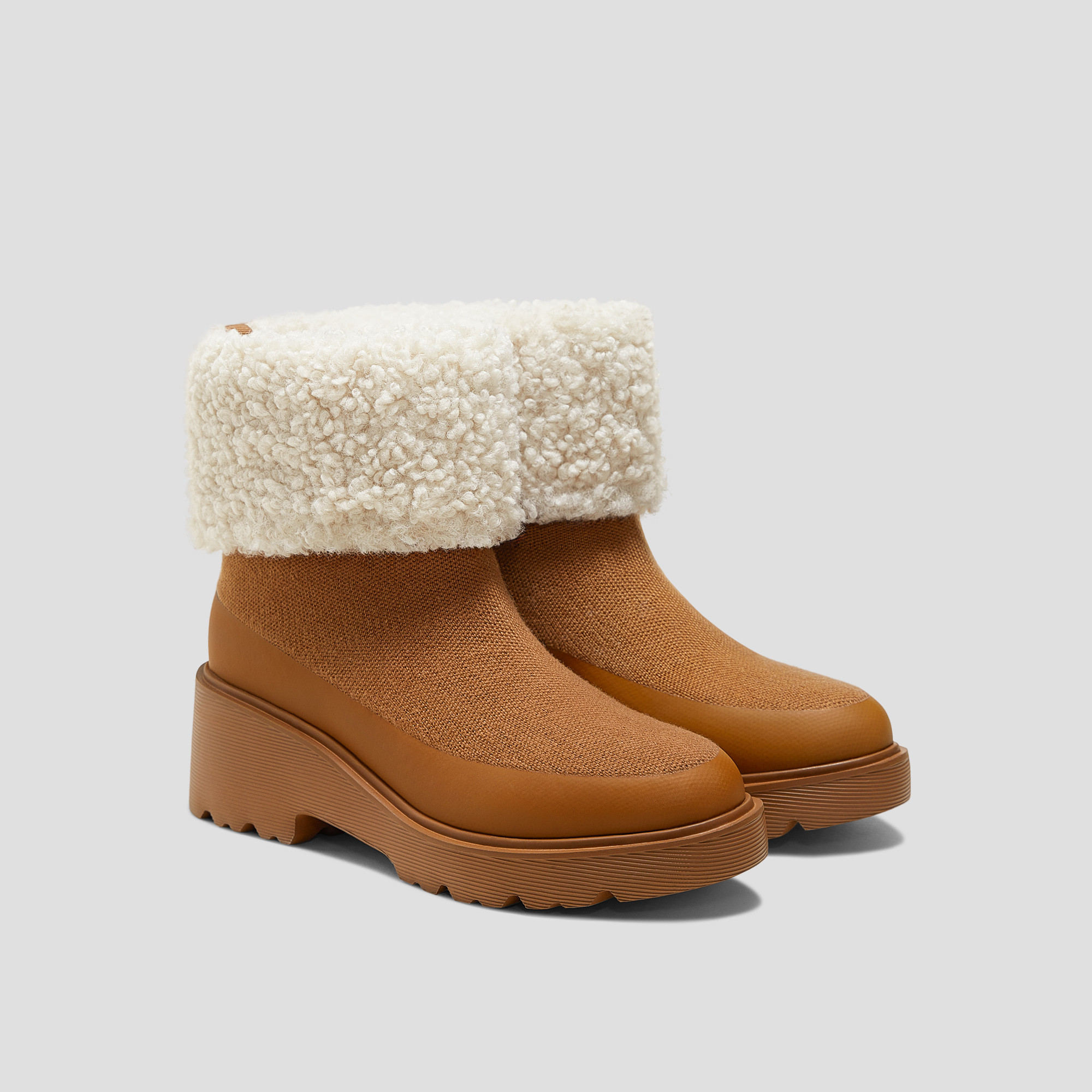 VIVAIA Faux Fur Platform Chunky Wedge Boots (Elaine)|CARAMEL WOOL|US 9.5 | VIVAIA