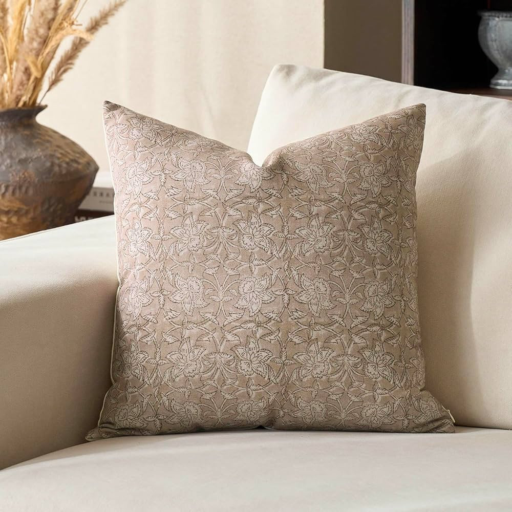 DOMVITUS Floral Pillow Covers 20x20 Throw Pillow Covers Block Print Vintage Decorative Neutral Pi... | Amazon (US)