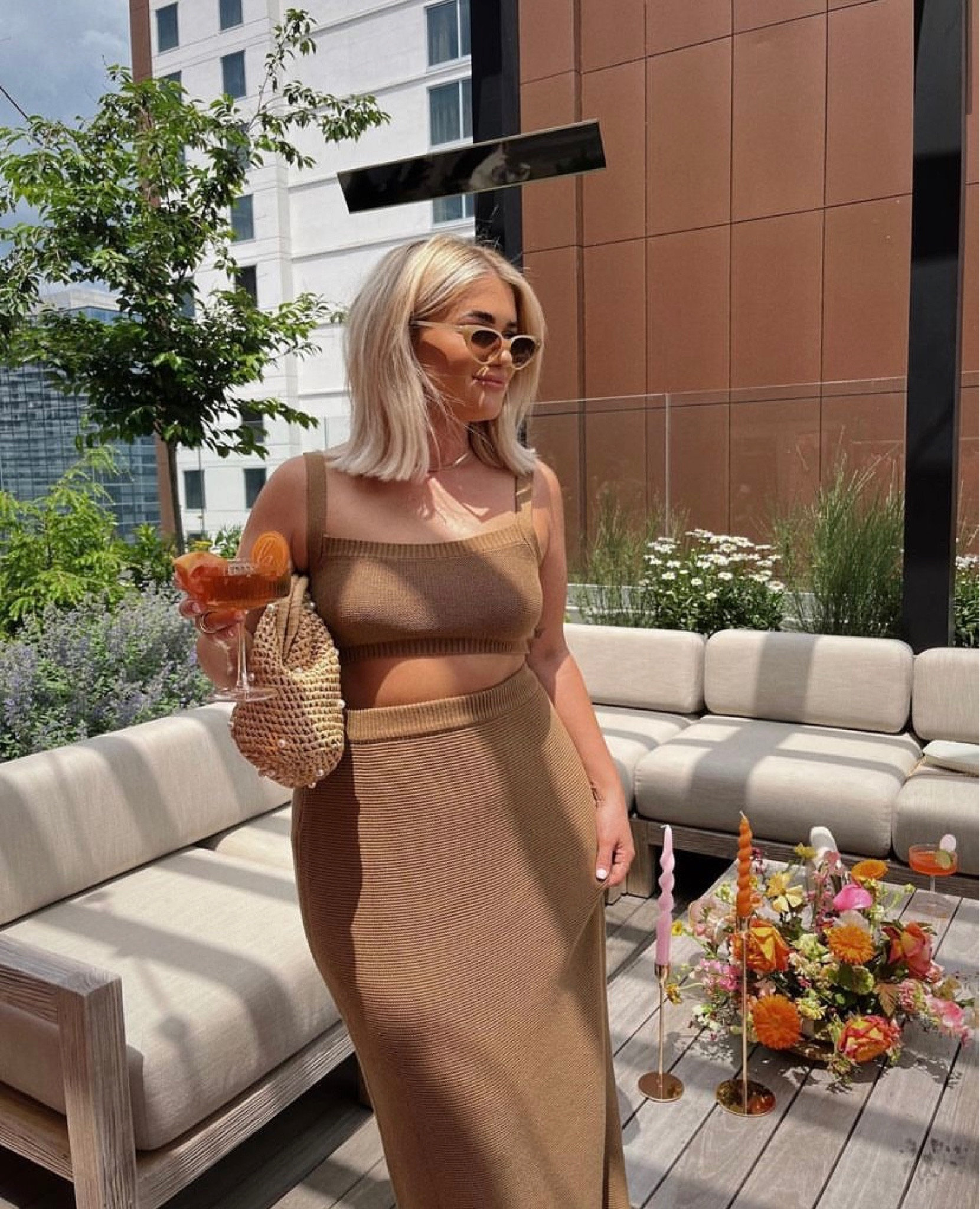 Matching set for summer 🫶🏼 

Top // XS
skirt // large 

#summerstyle #midsize #ootd