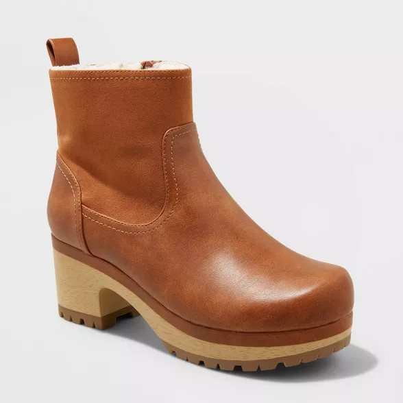 Women's Maisie Clog Boots - Universal Thread™ | Target