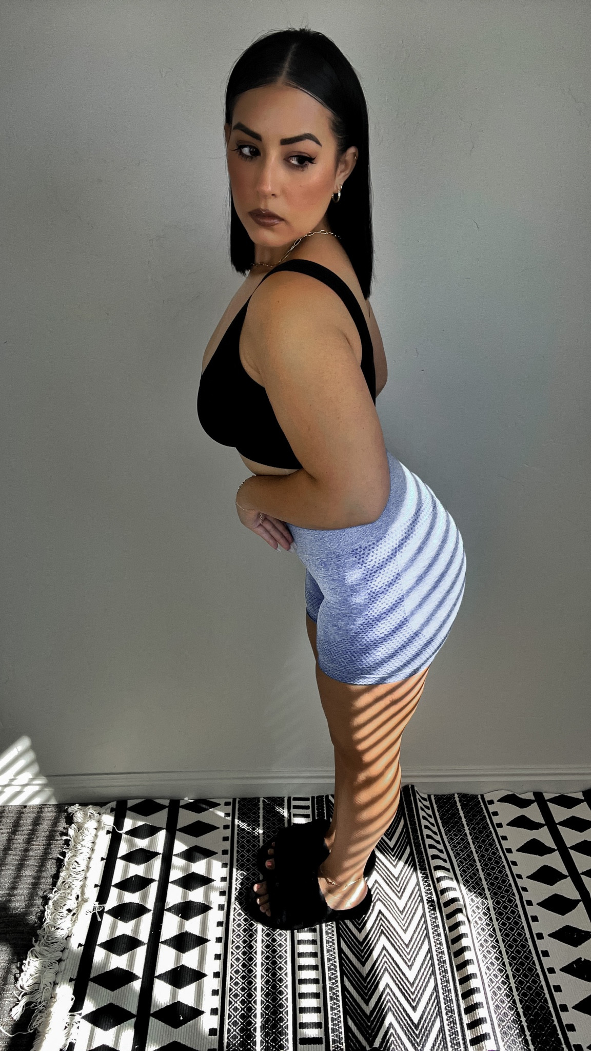 What I wear when I’m chillen at home 🫶🏽
#LTKGiftGuide

#LTKfit #LTKunder50