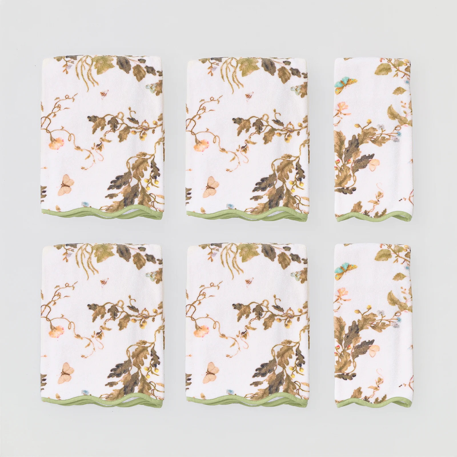 Leah O'Connell x Weezie Floral Scallop Starter Pack | Weezie Towels