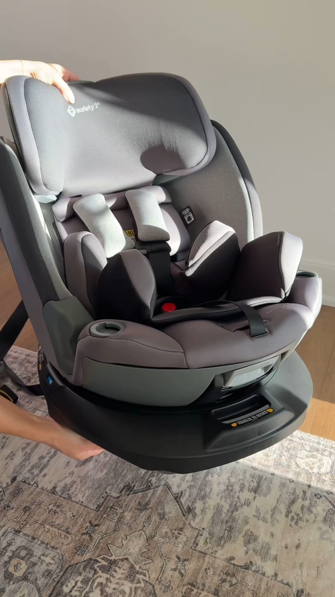 360 rotate car seat 

#LTKBump #LTKFamily #LTKBaby