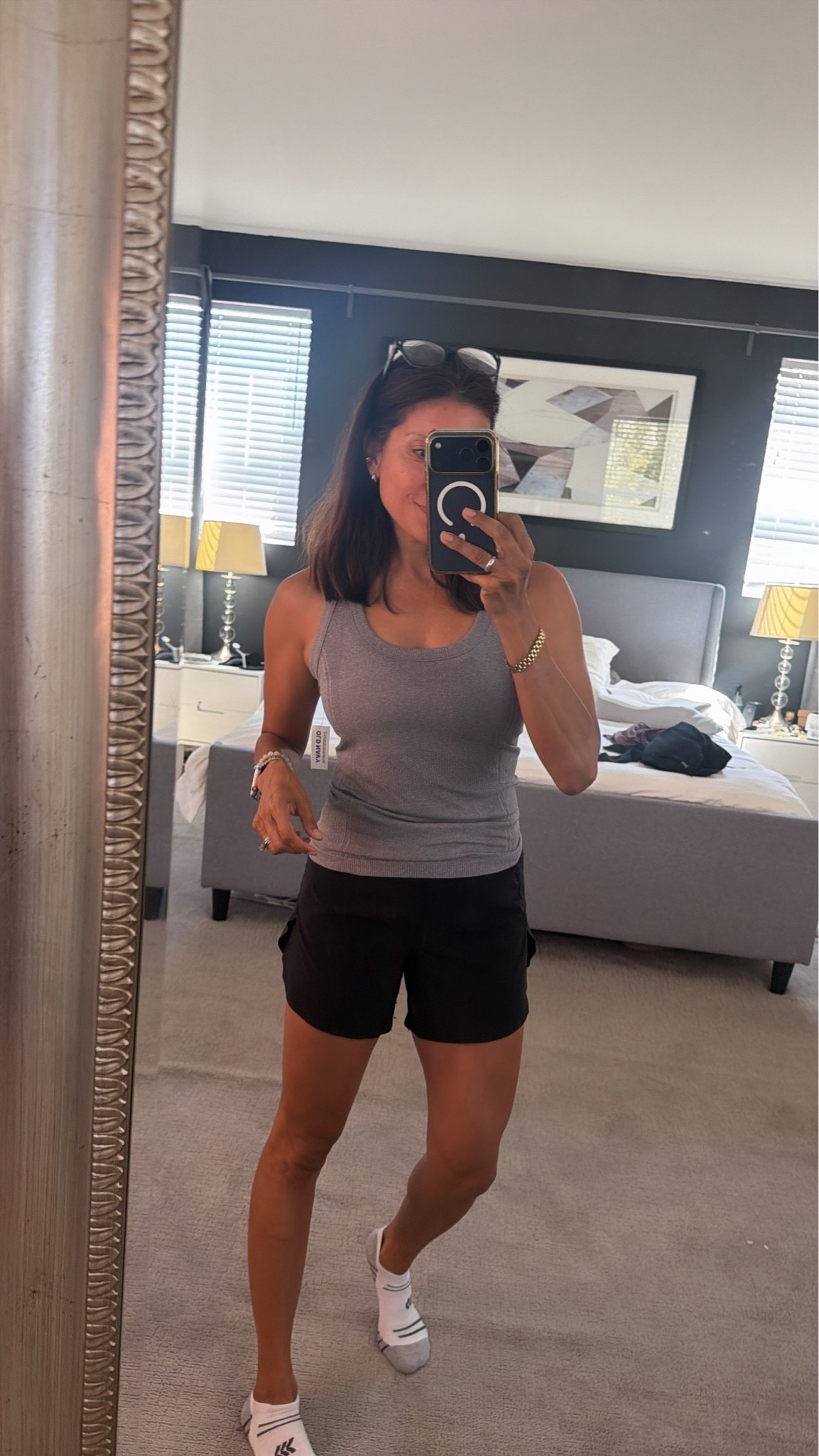 Cute fitted seamless workout tank top 
Old navy 
Wearing xs

#LTKActive #LTKootd #LTKSeasonal