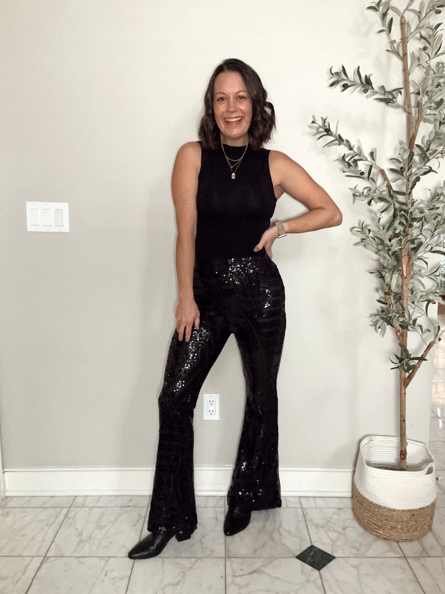 New Years Eve Outfit Ideas!

Sequin pants are petite friendly and run true to size.



#LTKootd #LTKOver40 #LTKHoliday