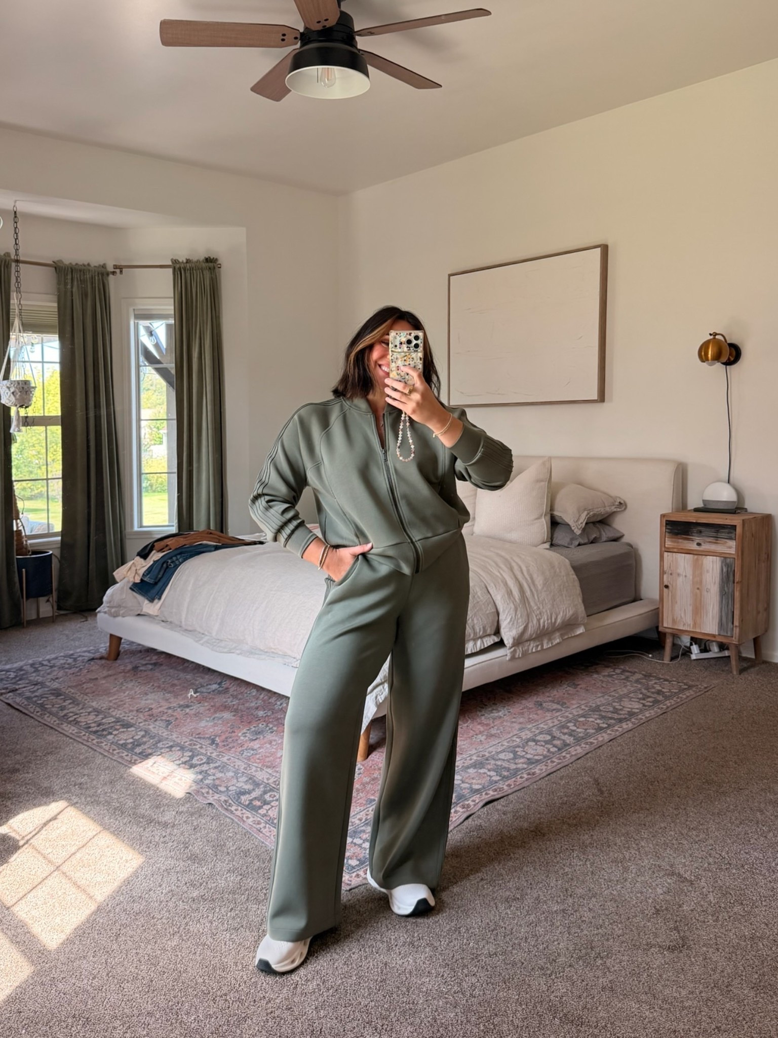 8/26-30 all full price air essentials is 25% off with code AE25! Run!!! I’m in a size L. Comfy fall outfit! School pickup/dropoff :)

#LTKMidsize #LTKSeasonal #LTKSaleAlert