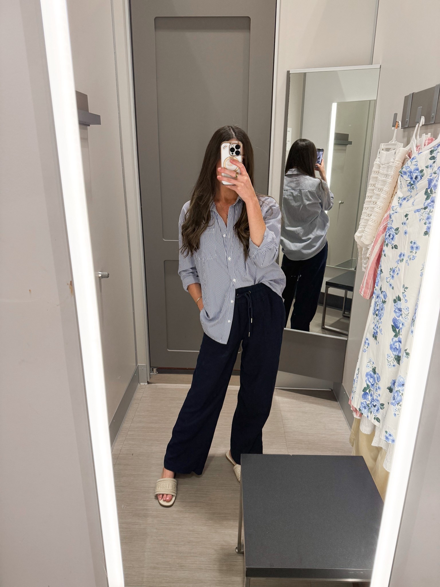 Todays outfit for running errands (aka Target lol) wearing size medium in the button down top & linen pants! 



#LTKdayinmylife #LTKootd #LTKmomlife