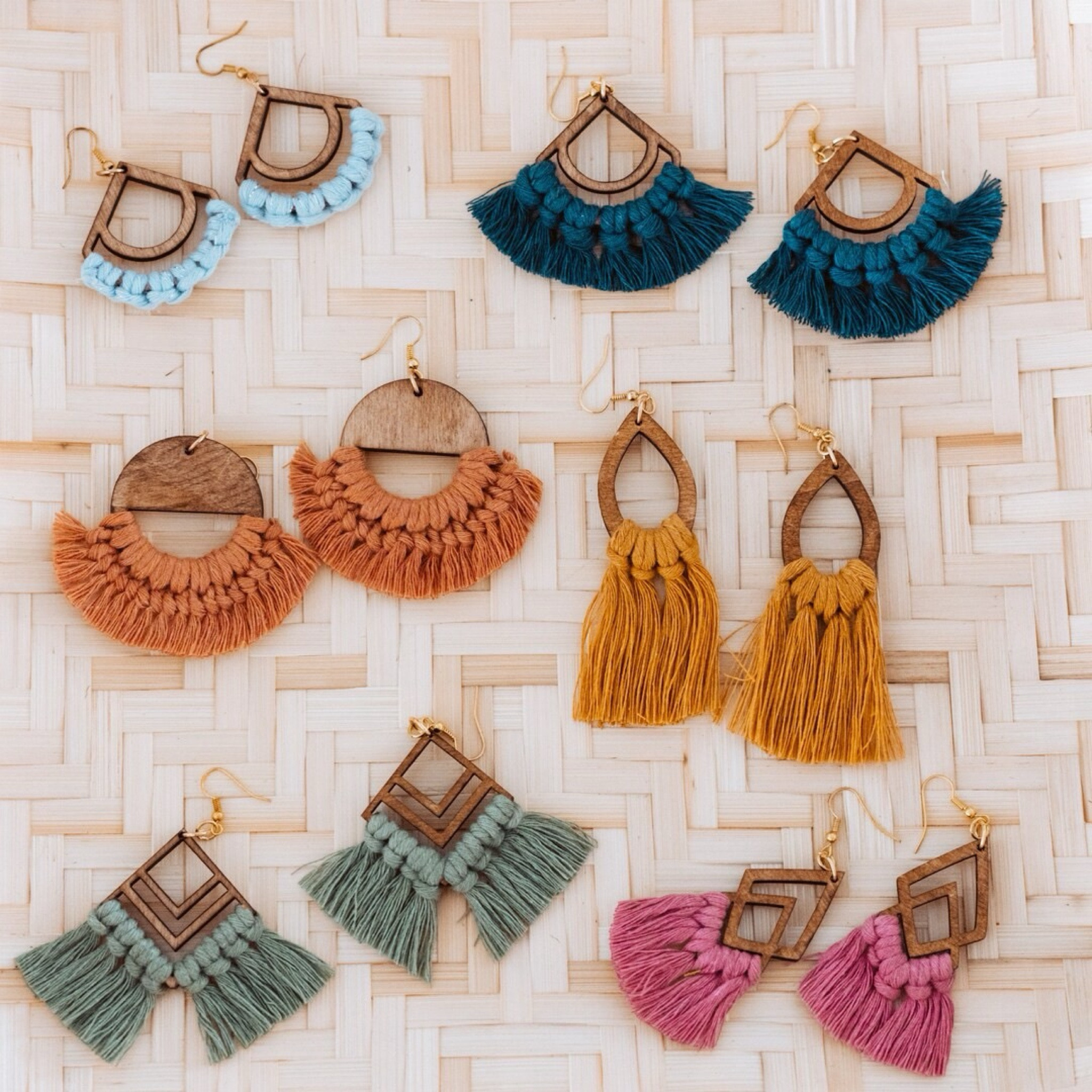 Bohemian macrame earrings that perfectly pair with your favorite Summer dress 💚🧡💛💜🩵
•
Follow my shop on the LTK app to shop this post and get my exclusive app-only content! 🪬
•
¡Sigue mi tienda en la aplicación LTK para comprar este look y disfrutar mi contenido exclusivo de la aplicación!
•
#bohoaccessories #bohojewelry #summeraccessories #bohemian #boho #bohochic #hippiechic #accesoriosdemoda #moda #summervibes #ltkfashion #ltkaccessories #lovebohemian #bohochicstyle

#LTKsummer #LTKstyletip #LTKspring
