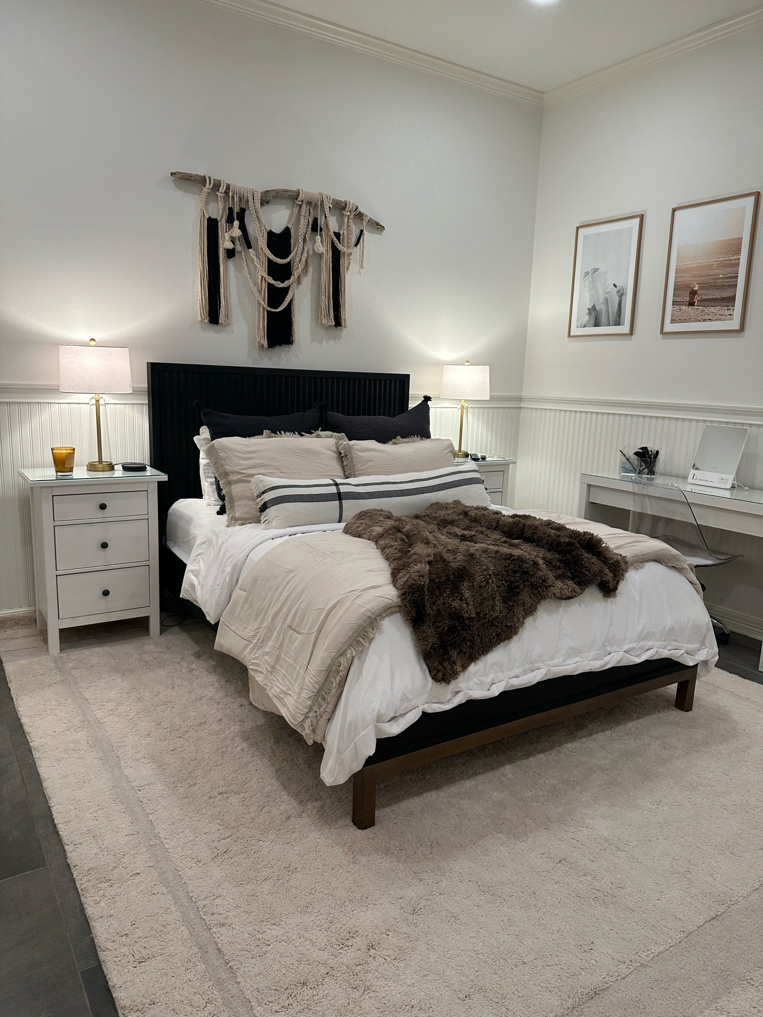 Coastal Cowgirl Inspired Bedroom  
Bedding from Amazon And Target!
Washable Rug from Revival 
Bedside tables and makeup vanity from IKEA 

#LTKhome