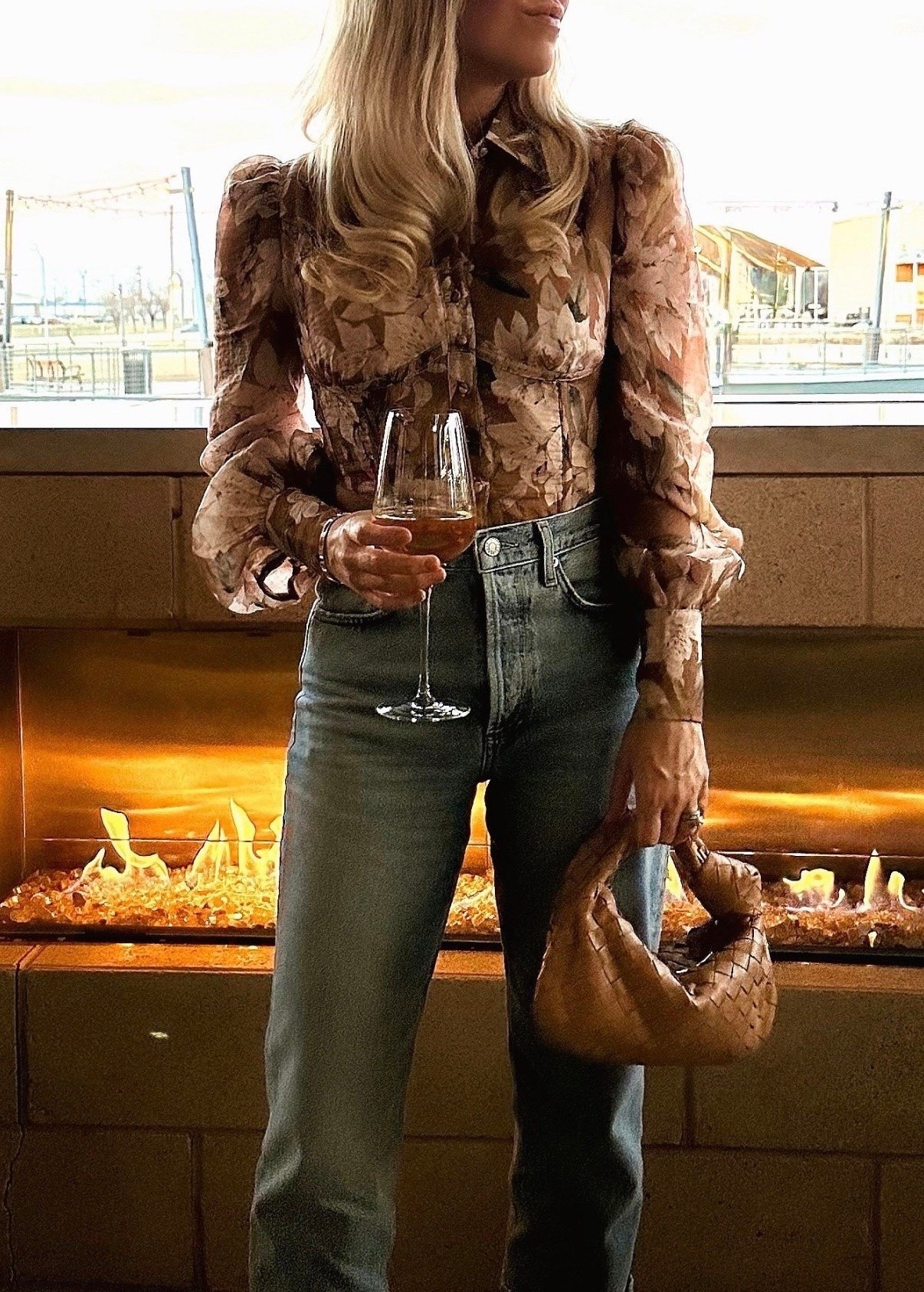 The prettiest floral top
Agolde jeans 
Jeans

#LTKdayinmylife #LTKSeasonal