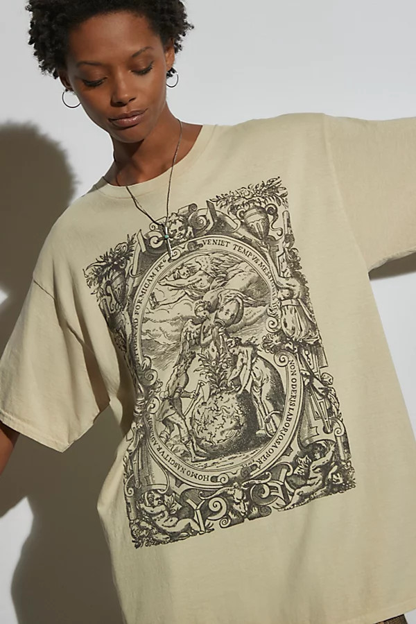 Romantic Art Graphic T-Shirt Dress | Urban Outfitters (US and RoW)