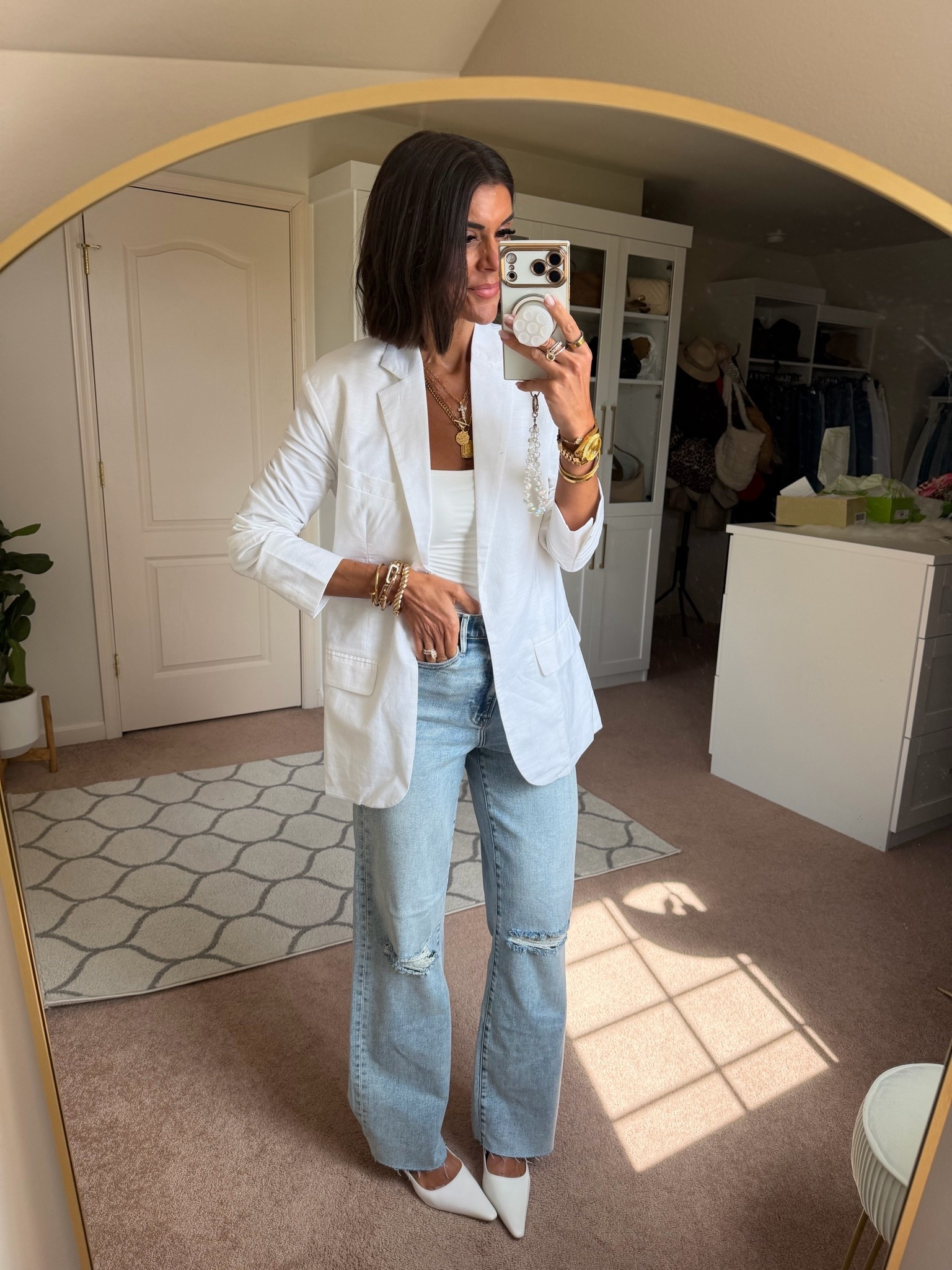 New @VICI arrivals! Use code SHANNON35 to save! Size xs in blazer, size 25 in jeans

#LTKootd #LTKmomlife #LTKgrwm