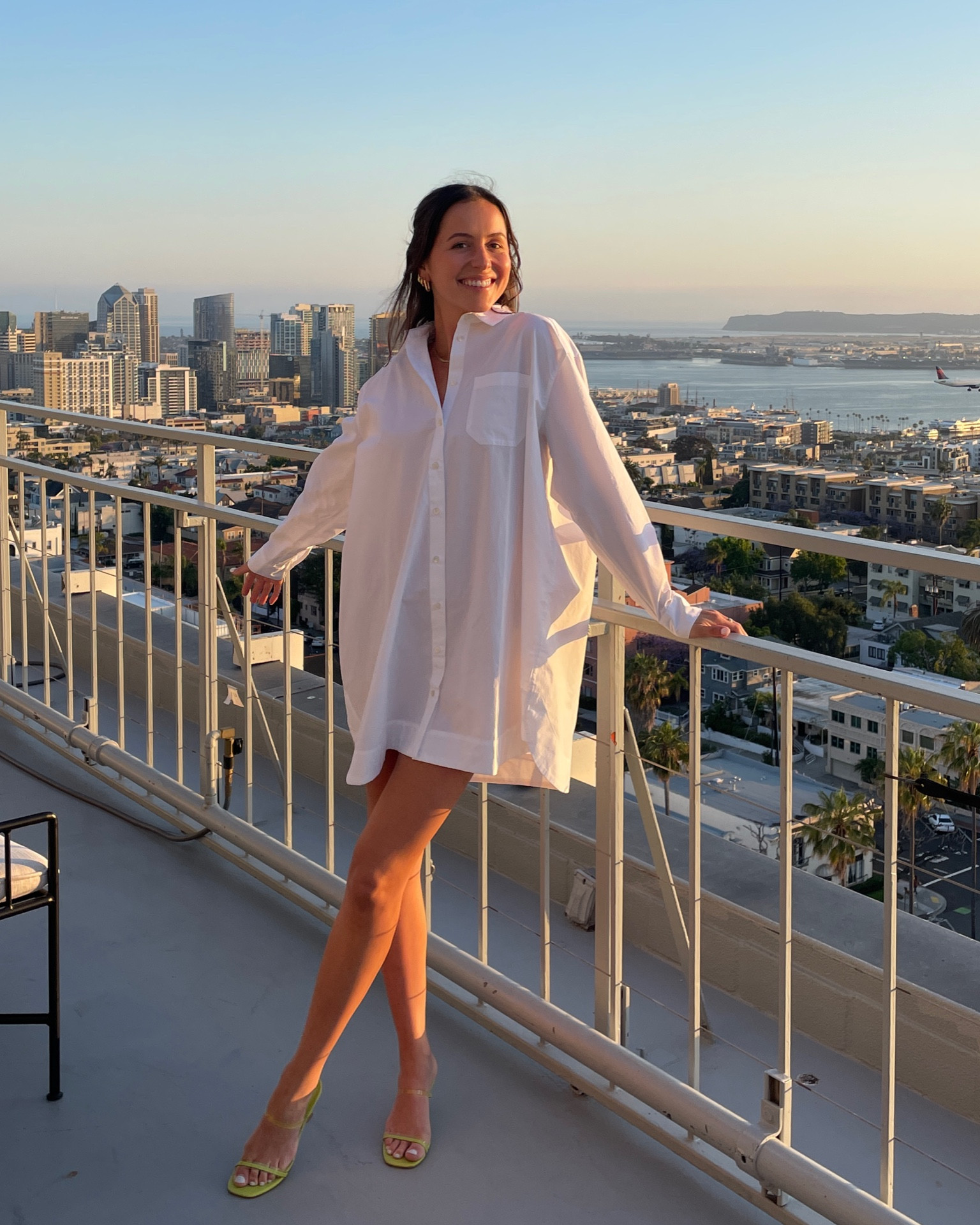 Wearing a 2. Such a good throw on!!