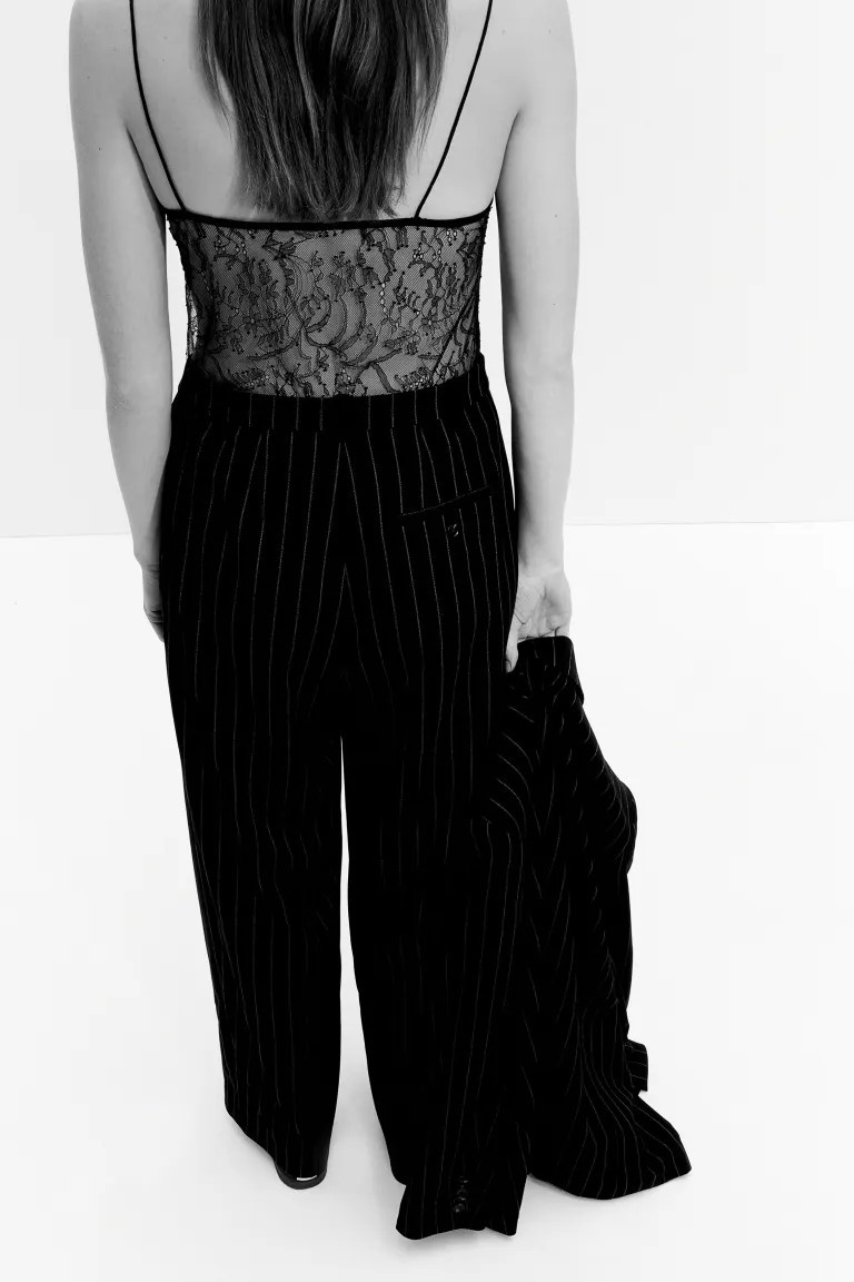 Wide twill trousers | H&M (UK, MY, IN, SG, PH, TW, HK)