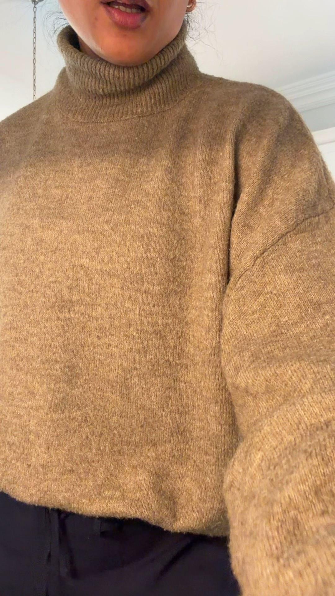 I’m wearing a size small, but I’d recommend sizing down in these pants 
Sneakers are true to size 

#LTKootd #LTKmomlife #LTKdayinmylife