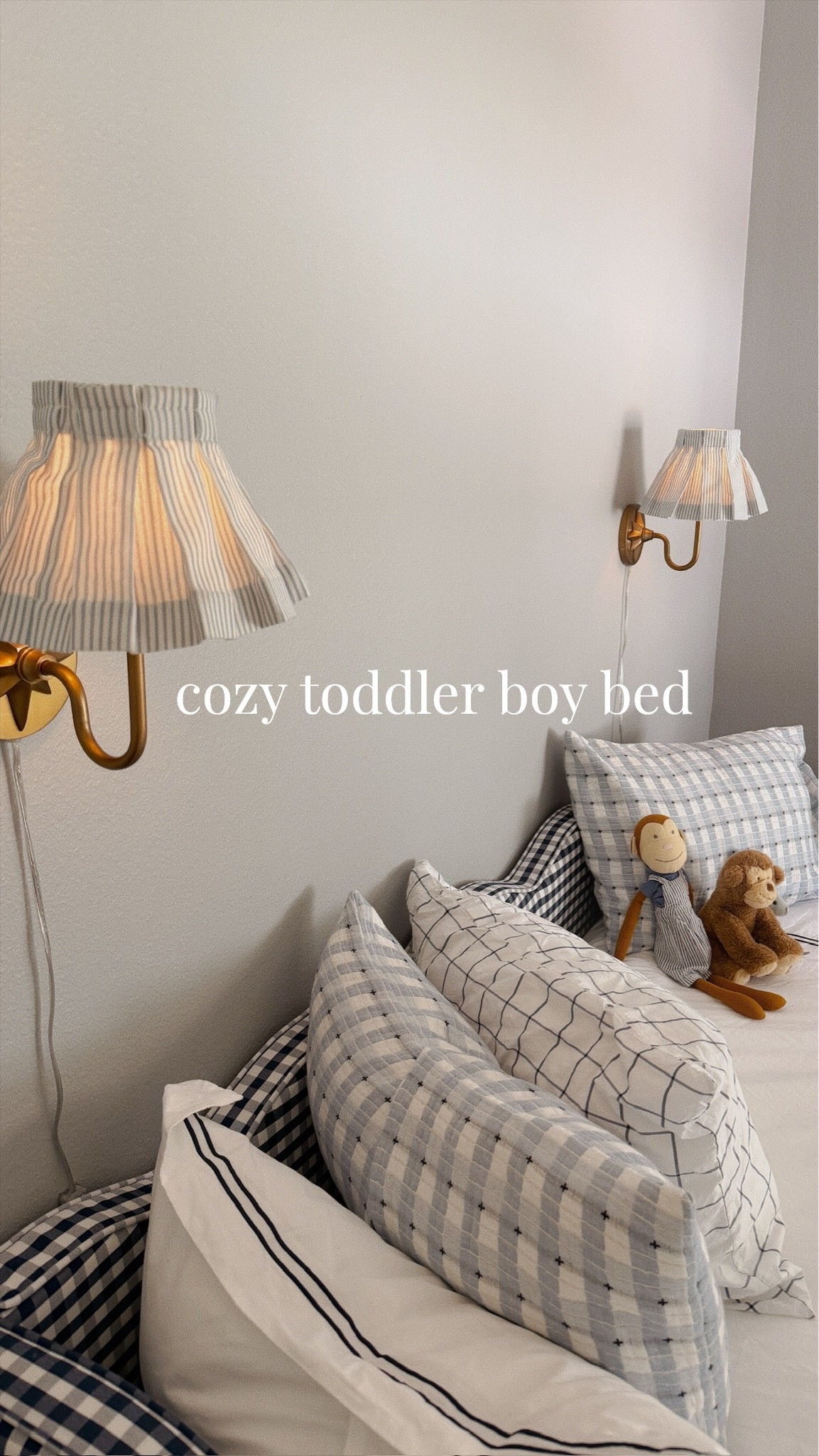 all the details on our cozy toddler boy bed 💙

#LTKHome #LTKKids