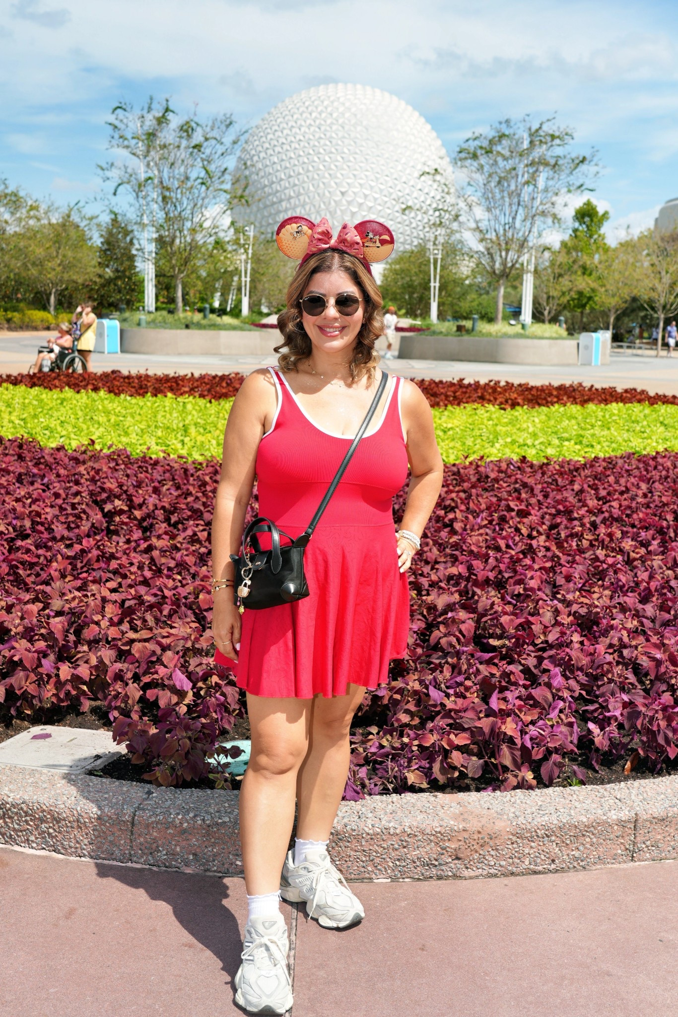 Outfit for Food and Wine Festival 2025 at Epcot. #disneyoutfit #disneyathleticdress