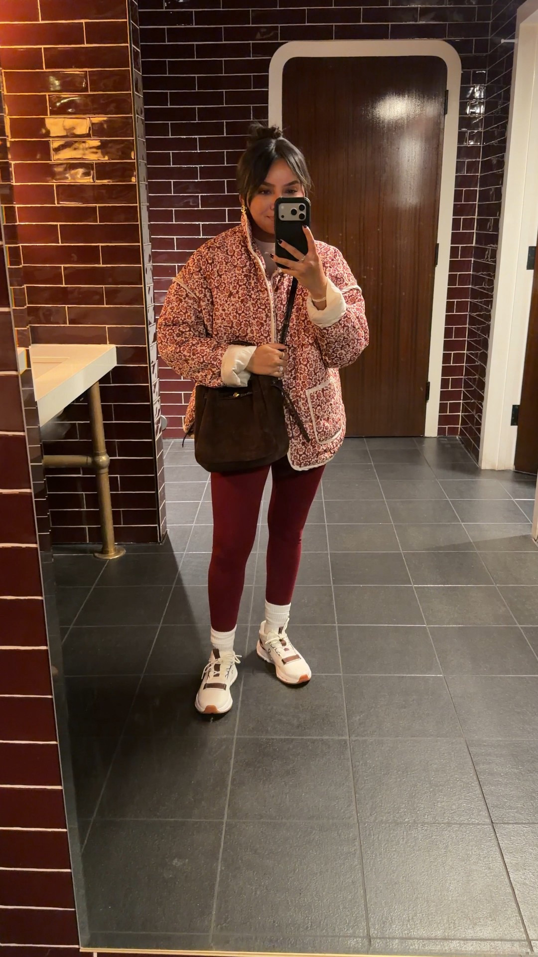 Quilted jacket size xs TTS
Leggings size medium regular - I like to size up a size for a comfortable waistband and regular length 
Sneakers size 6.5 TTS 


#LTKPetite #LTKSaleAlert #LTKStyleTip