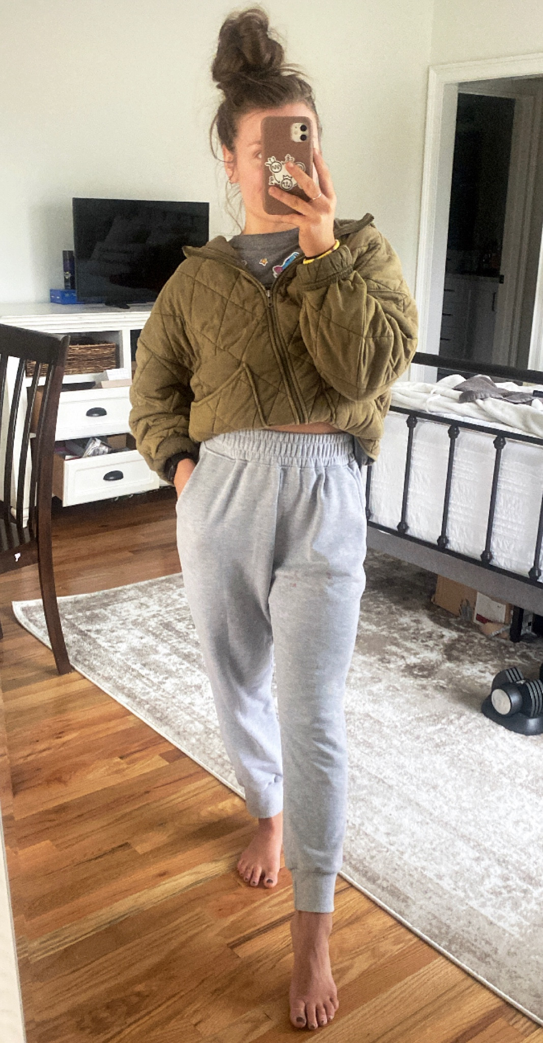 High waisted jogger sweatpants from amazon - so flattering! Wearing size small 🖤

#LTKstyletip #LTKfit #LTKFind