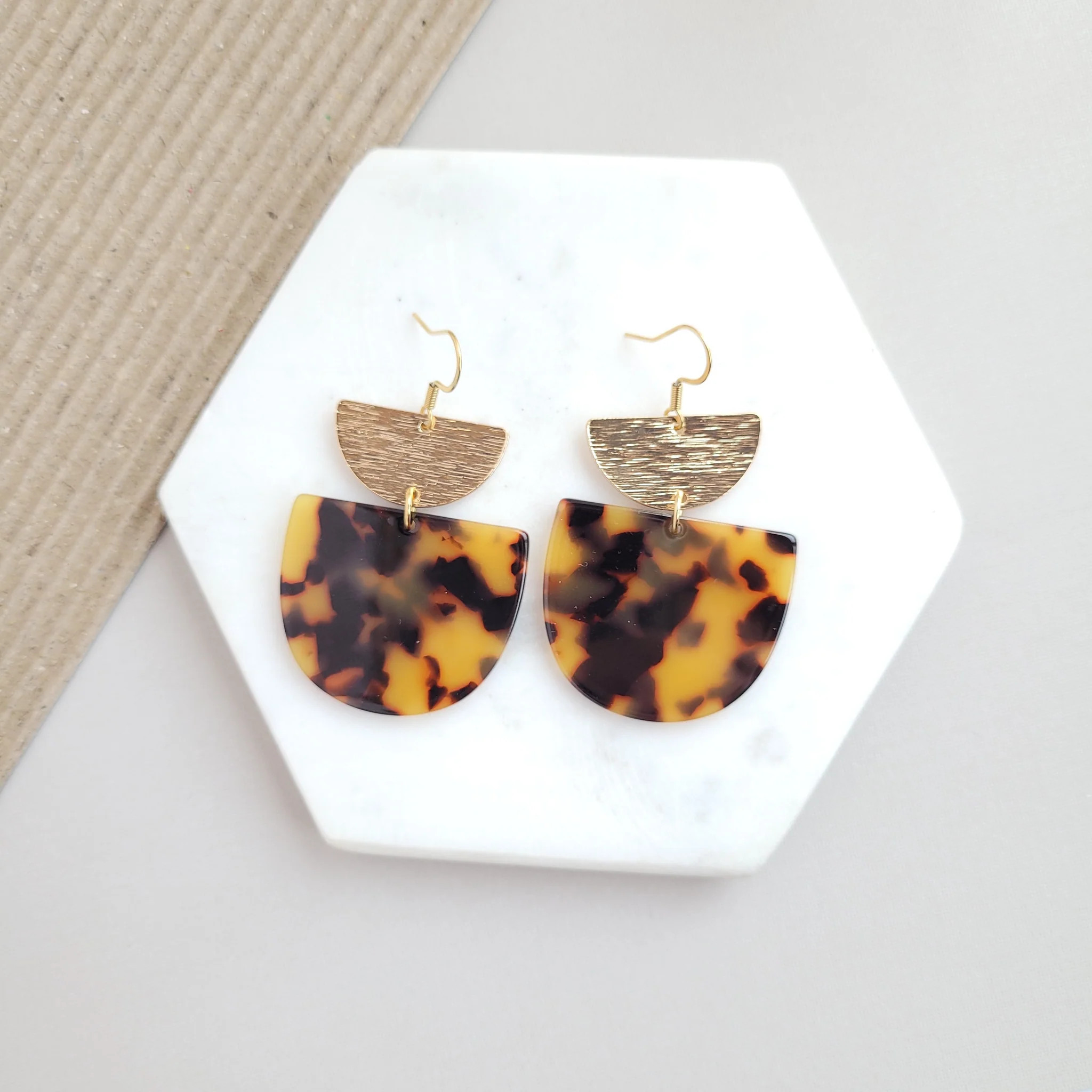 Harper Earrings - Tortoise | Spiffy & Splendid