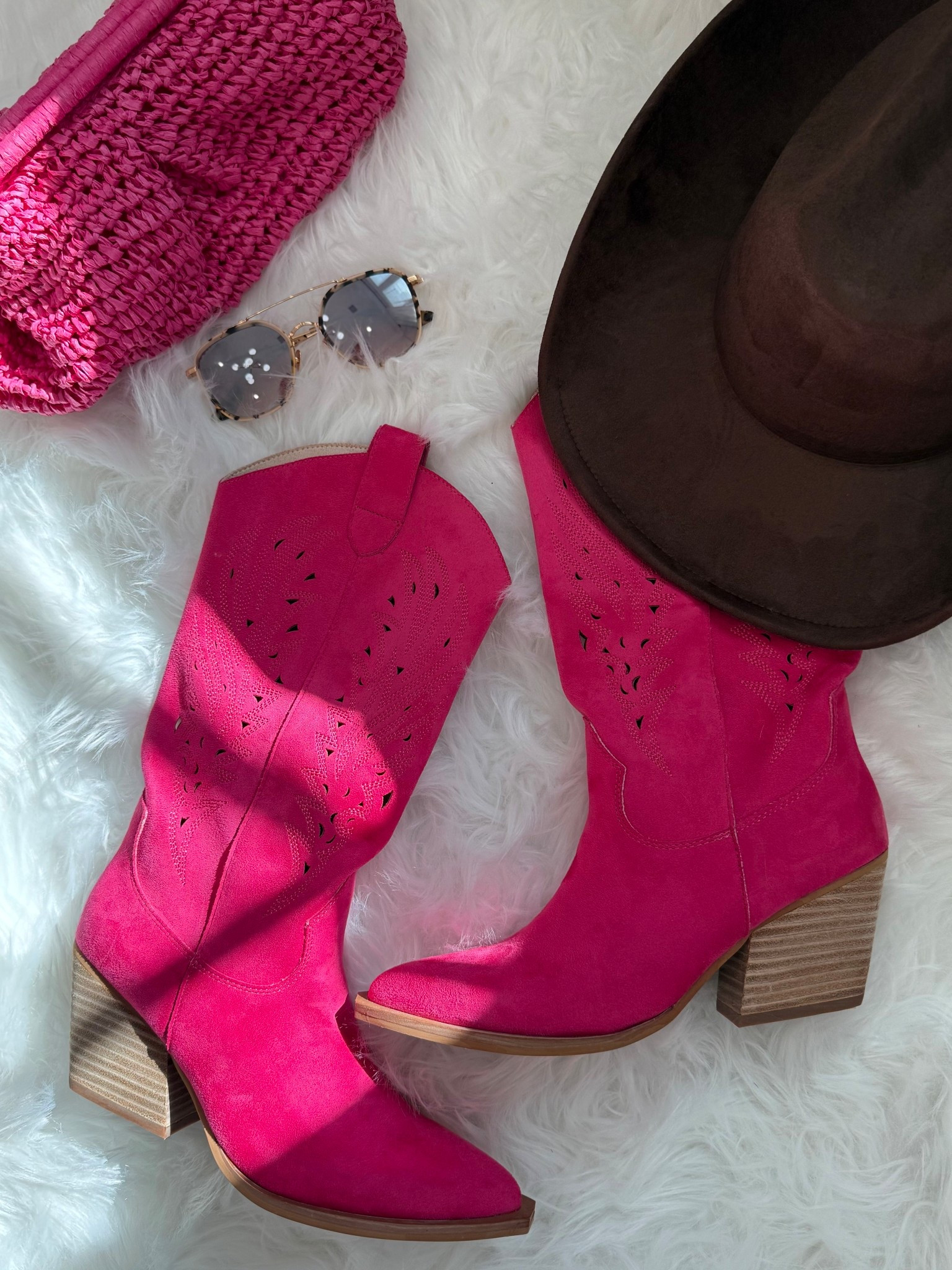 Pink western boots @VICI 

#LTKSeasonal #LTKdayinmylife #LTKFestival