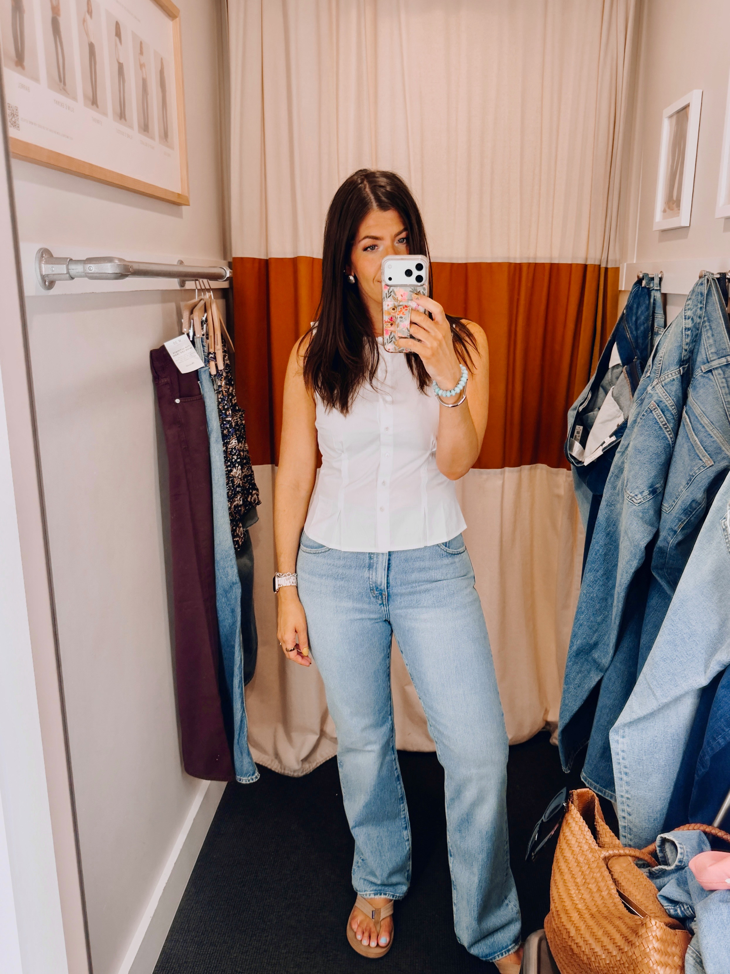 madewell sale tops and jeans Madewell denim sale, summer to fall tops, midsize style, fall denim, midsize jeans, bootcut, barrel, crop, summer to fall, year round denim, midsize style 

 #LTKxMadewell #LTKSaleAlert #LTKMidsize